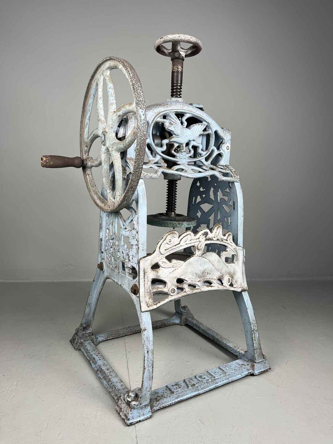 Kakigōri (かき氷) Ice Shaver 'Eagle', jaren '50-'60, Japan