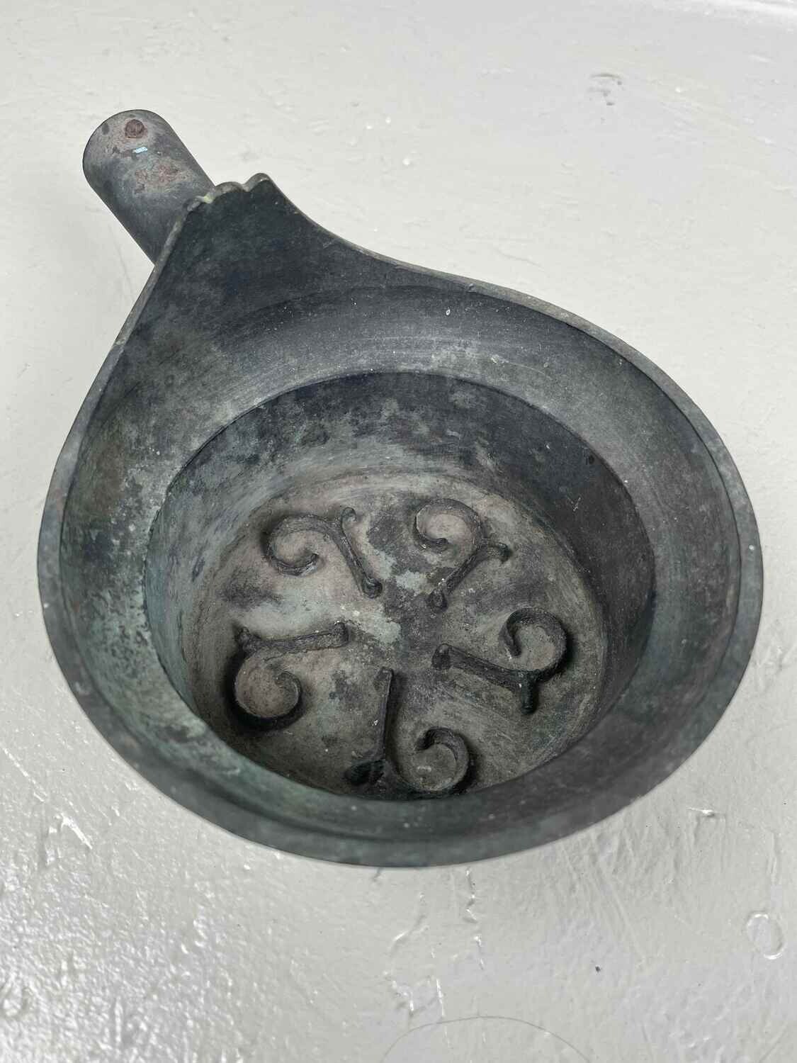 Decoratieve koperen Japans zijde strijkijzer