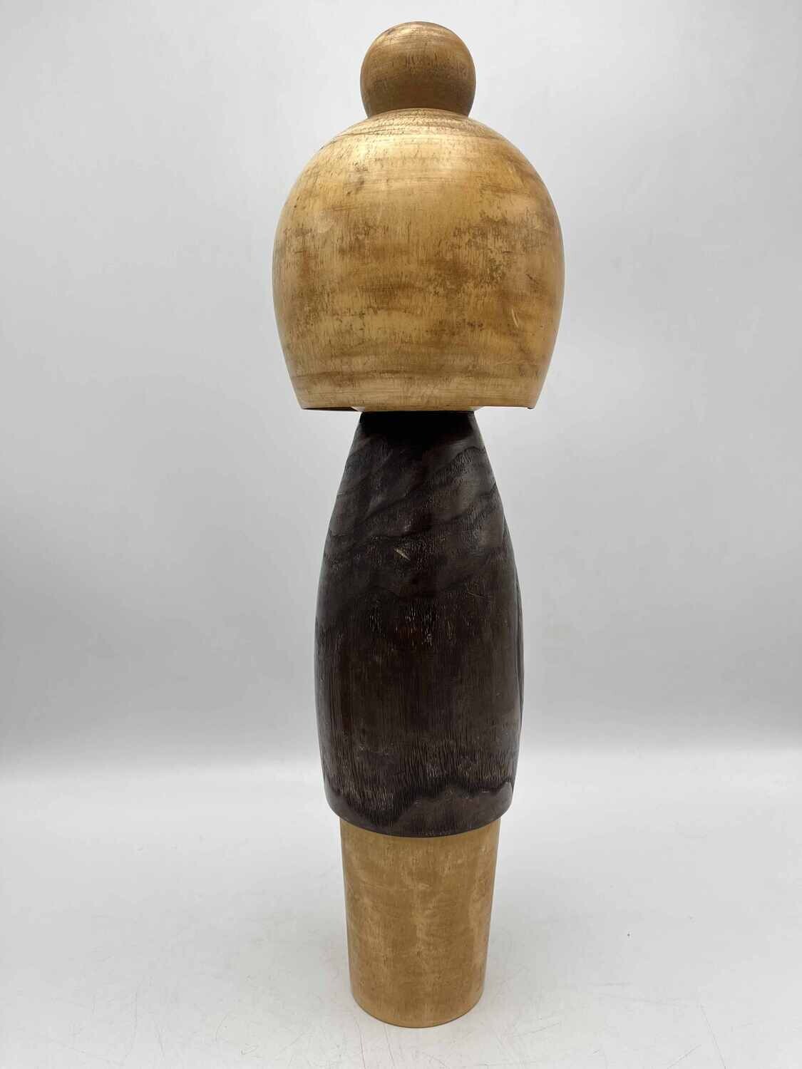 Vintage sosaku kokeshi door Usaburo