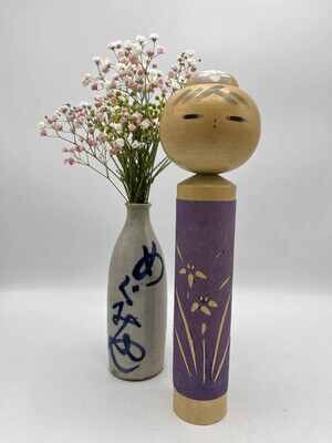 Vintage sosaku kokeshi door Shibata Eiko