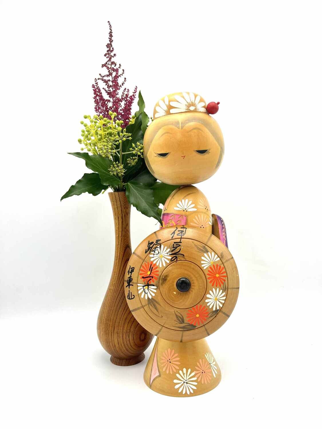 Vintage sosaku kokeshi by Sadao Kishi