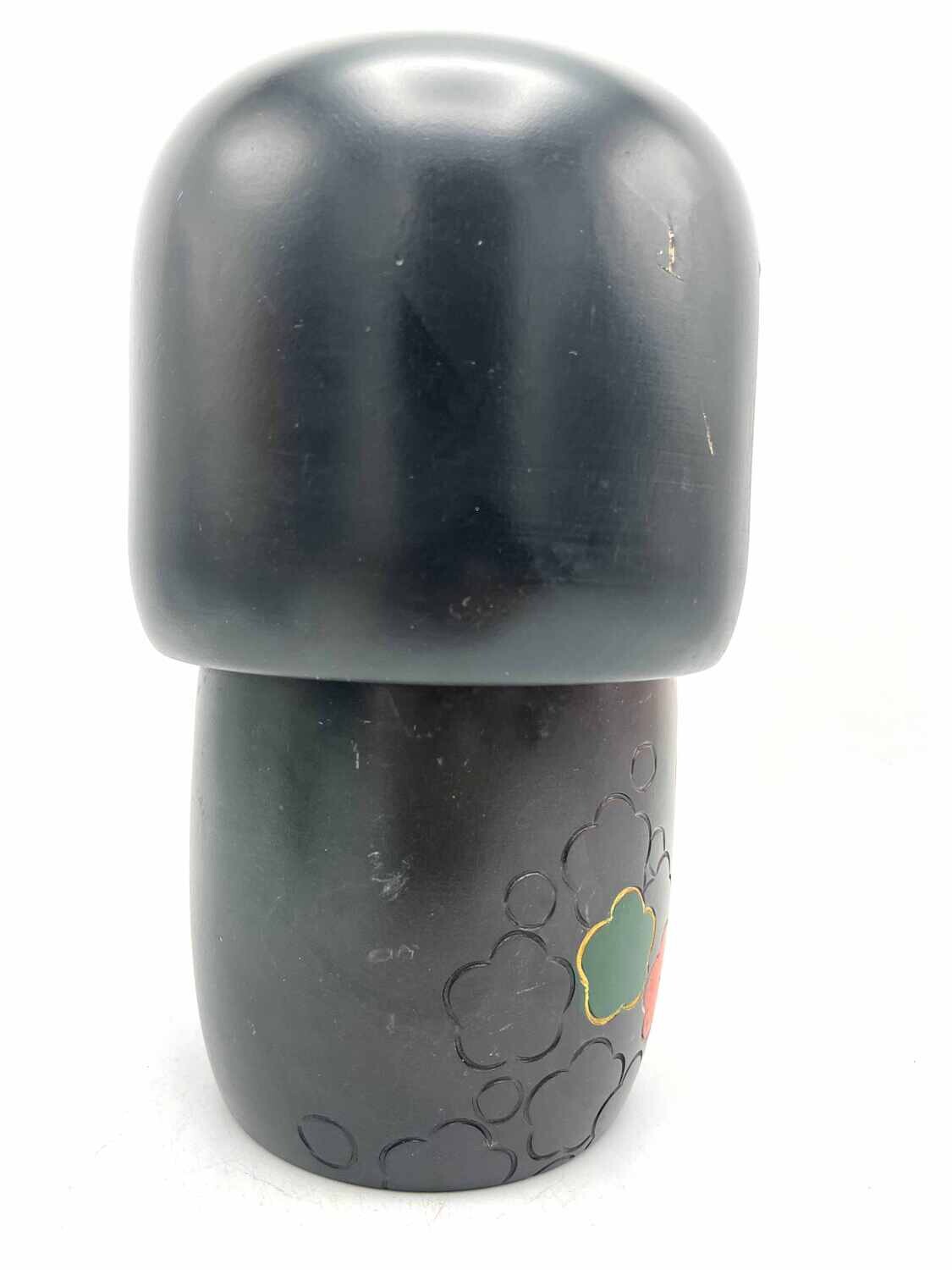 Vintage sosaku kokeshi door Kisaku