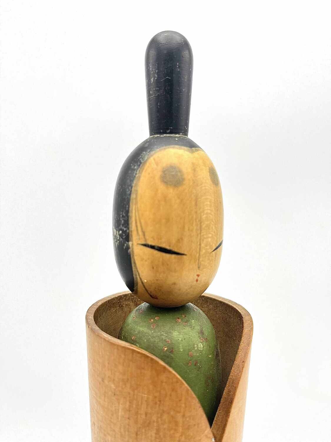 Vintage sosaku kokeshi by Shozan Shido