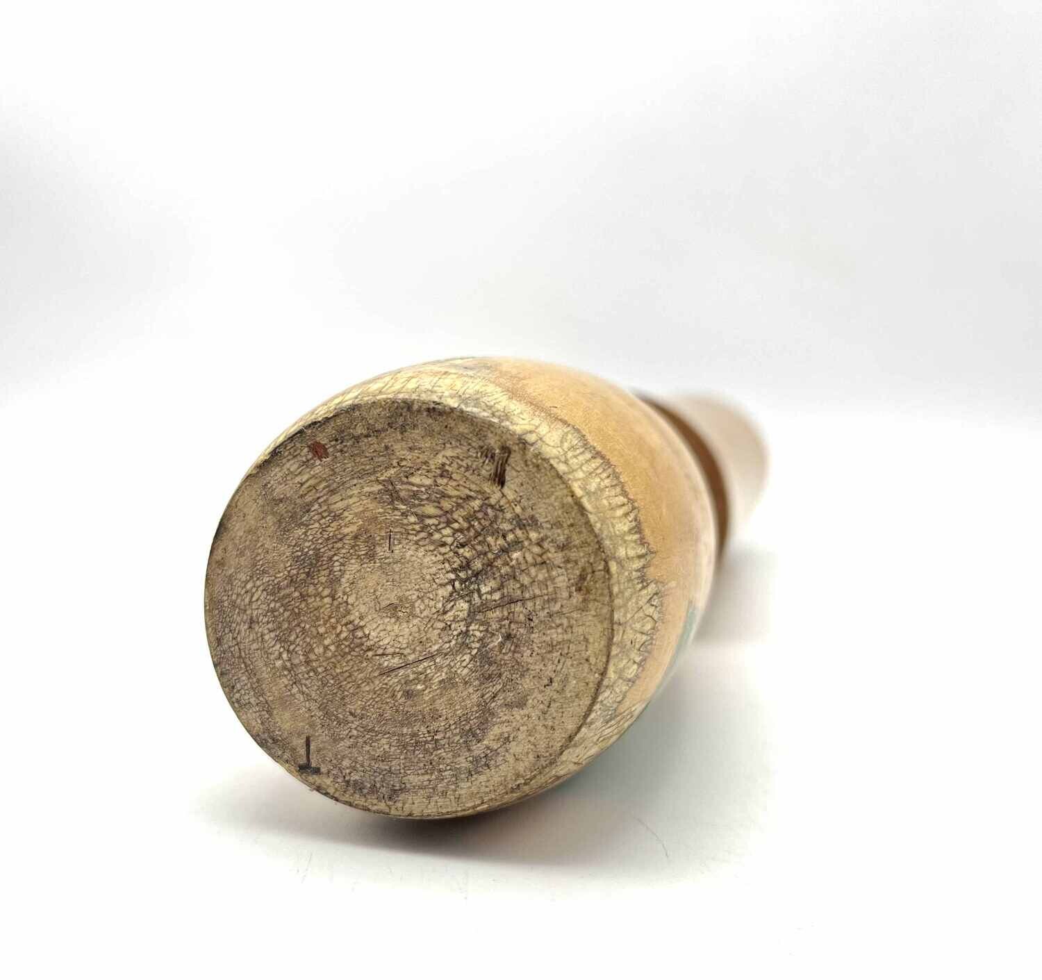 Vintage sosaku kokeshi by Shozan Shido