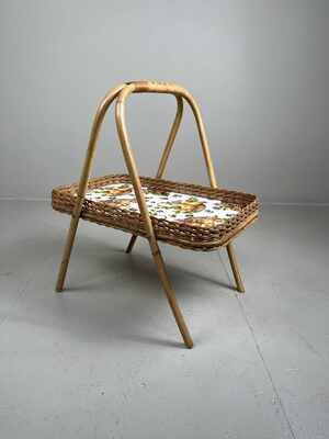 Vintage bamboo fruitmand
