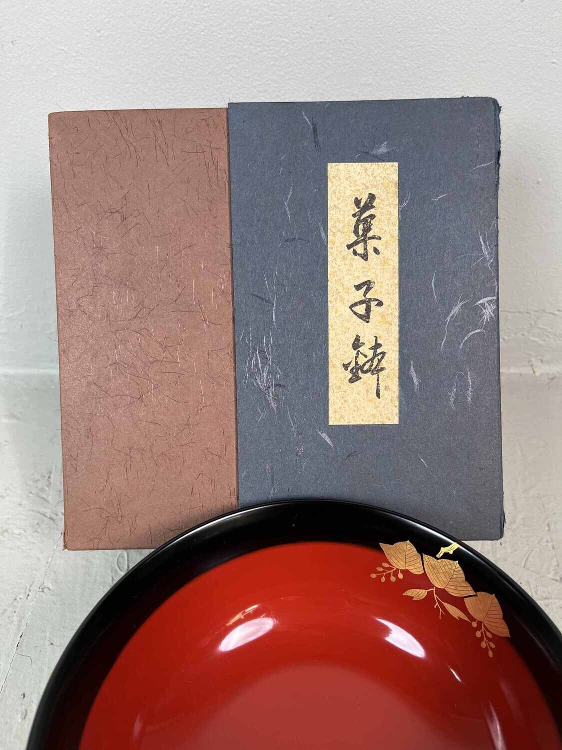 Japanse Lakwerk Kom, Kashibachi — Maki-e, 1970s