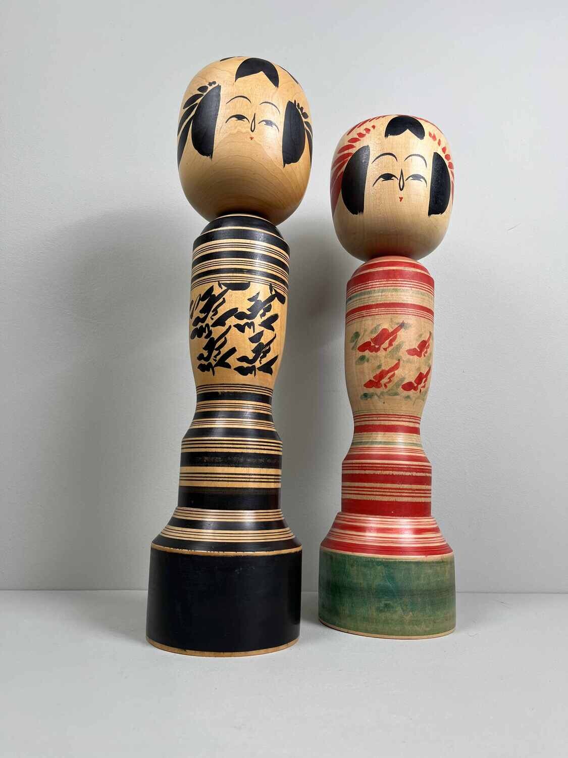 Traditionele Zeldzame Vintage Sakunami Kokeshi set van 2