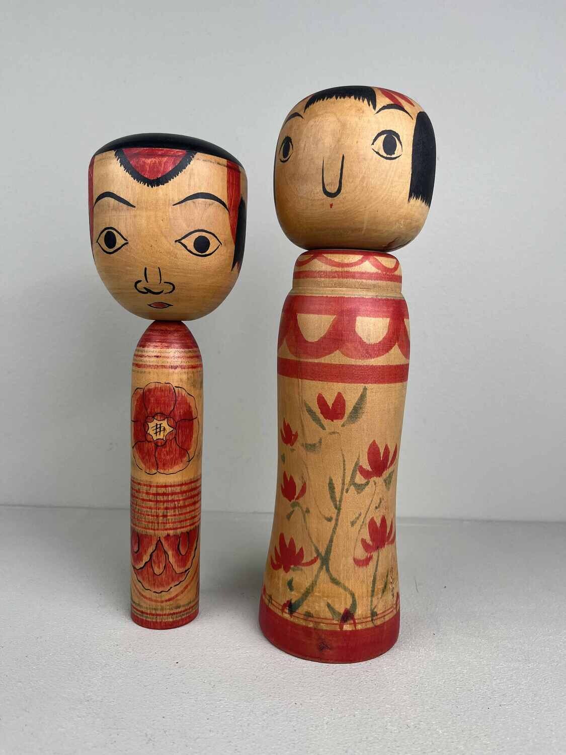 Vintage set of 2 Kokeshi Nakanosowa en Zao Familie Vintage set of 2 Kokeshi Nakanosowa en Zao Familie
