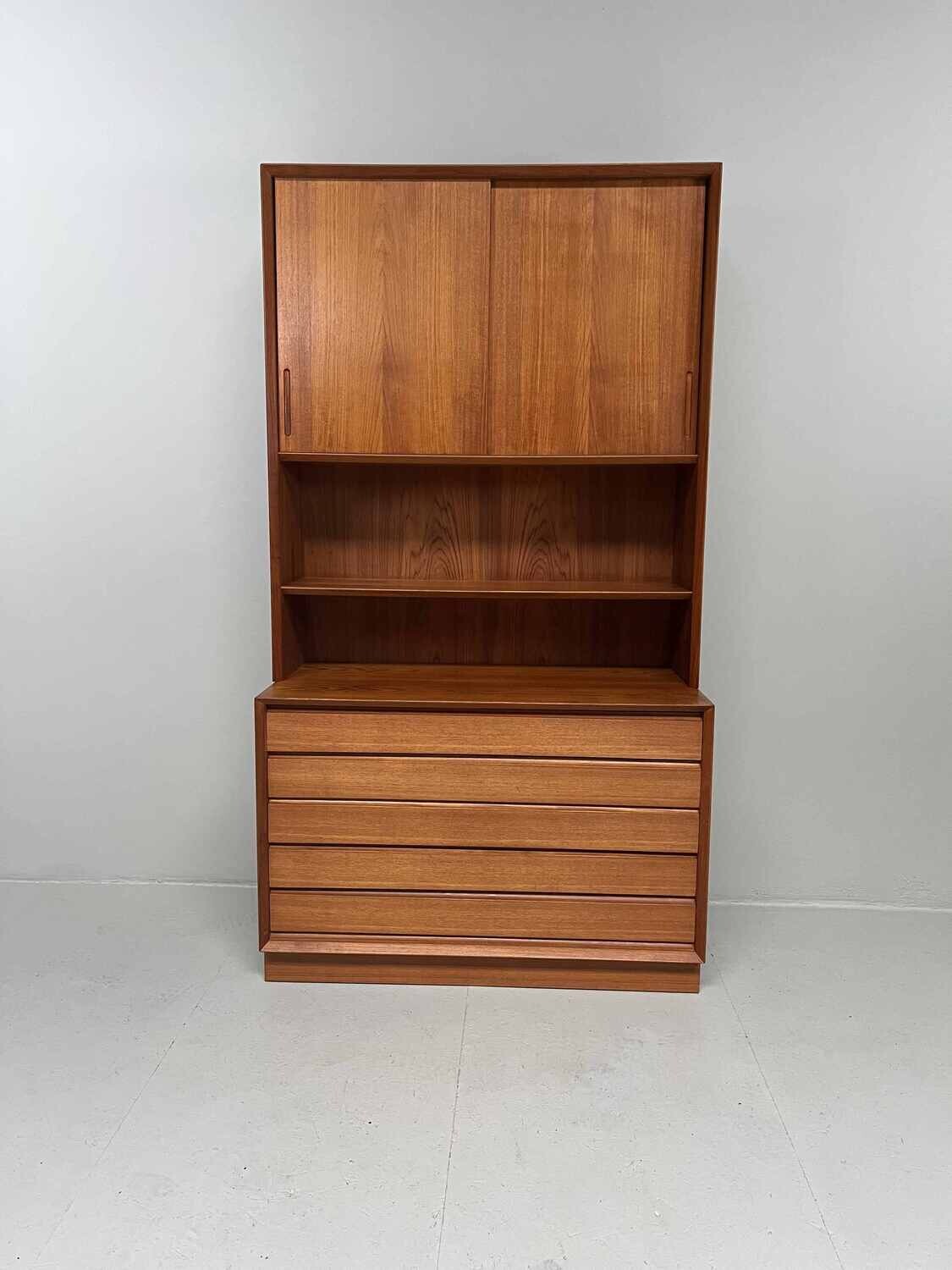 Wandkast Poul Hundevad Denmark