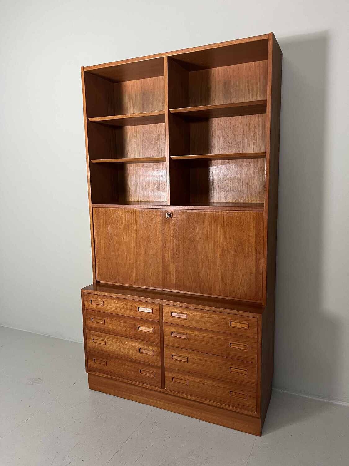 Mid Century Wandkast Jun Omann Denmark