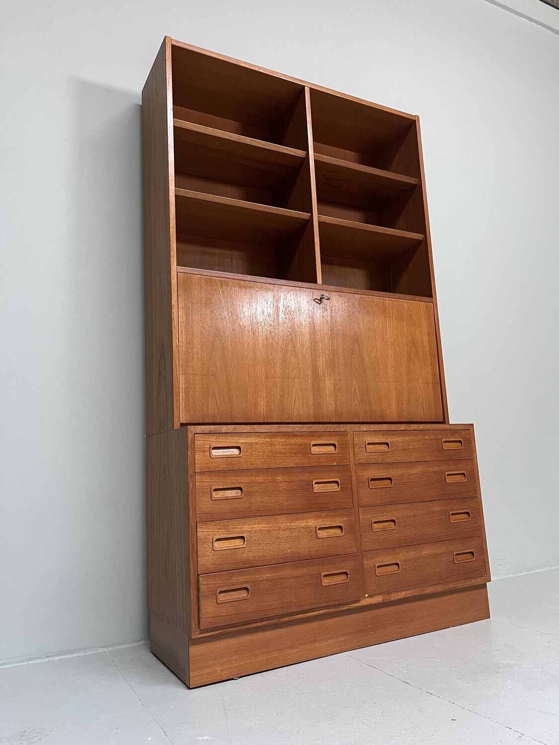 Mid Century Wandkast Jun Omann Denmark