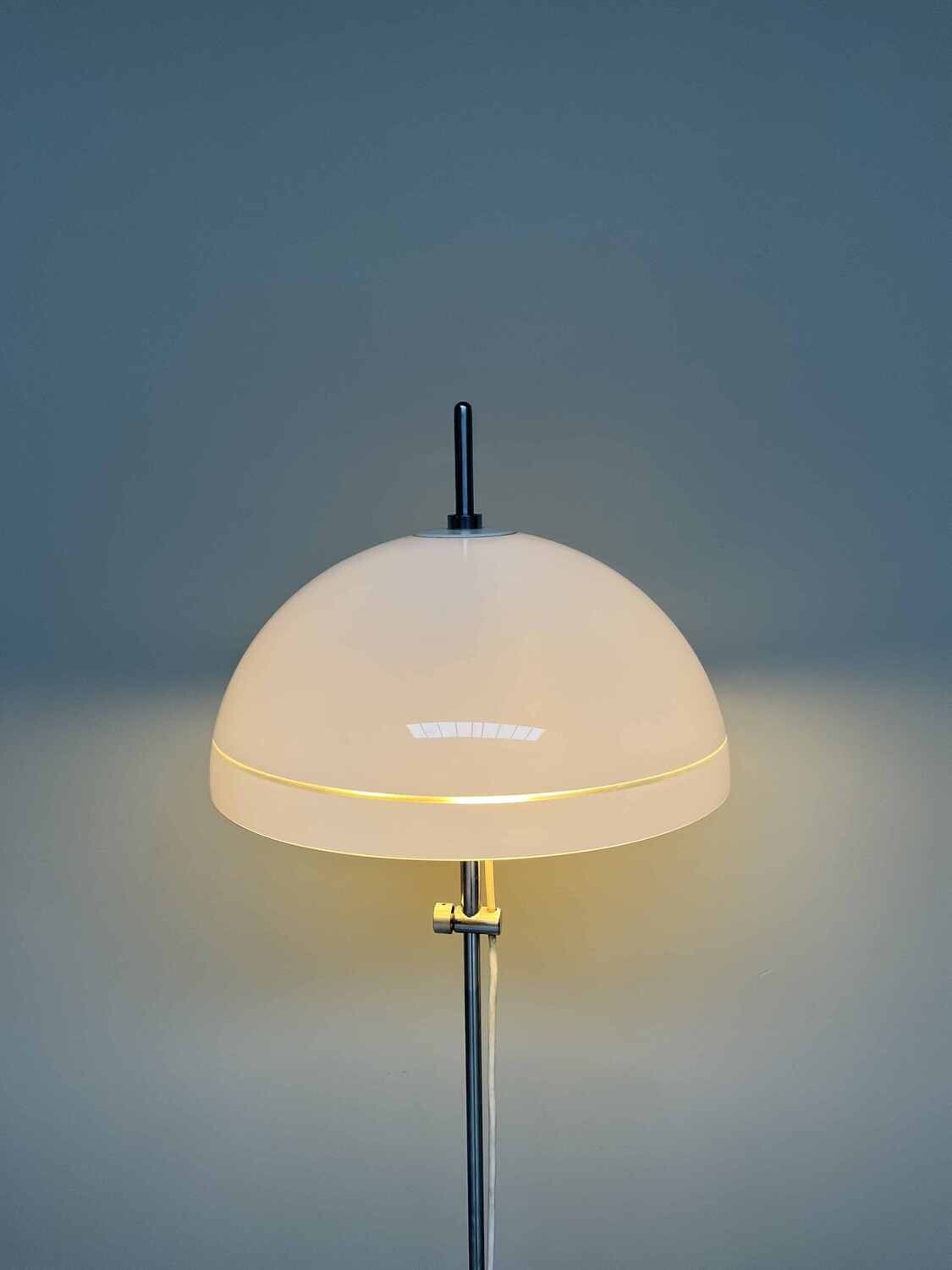 Mid Century Mushroom Staan Lamp