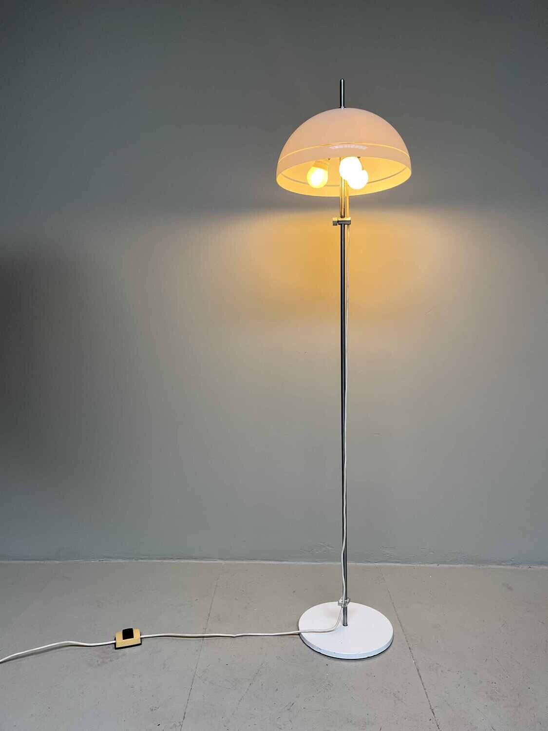 Mid Century Mushroom Staan Lamp