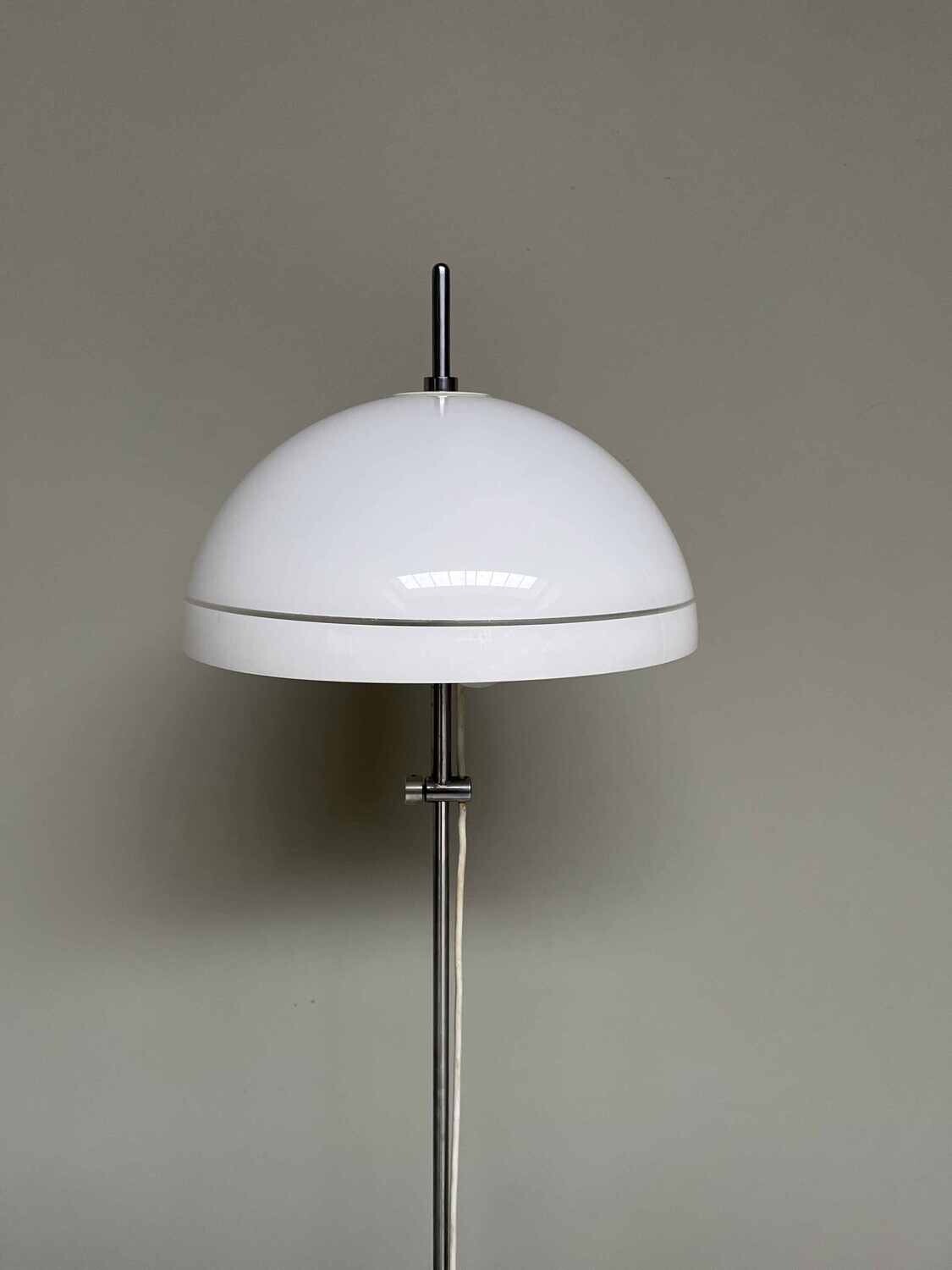 Mid Century Mushroom Staan Lamp