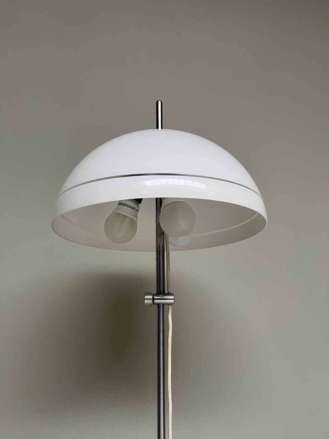 Mid Century Mushroom Staan Lamp
