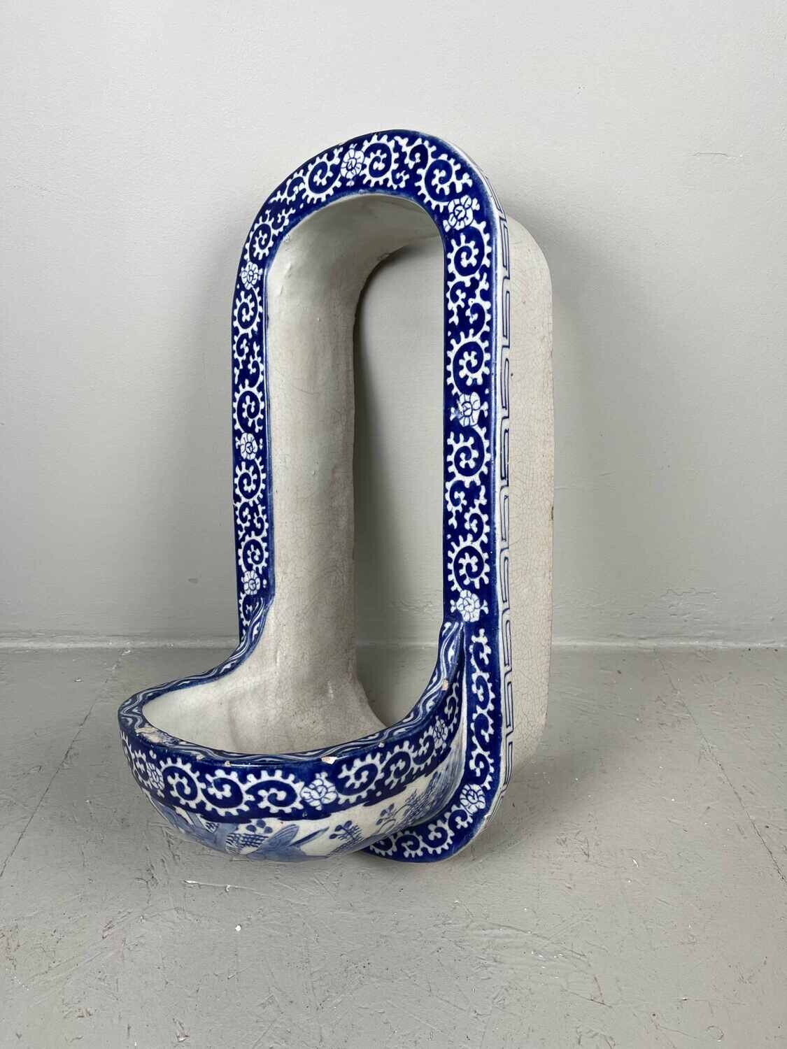 Oval Porcelain Benki Japan - Meiji period (1868-1912)