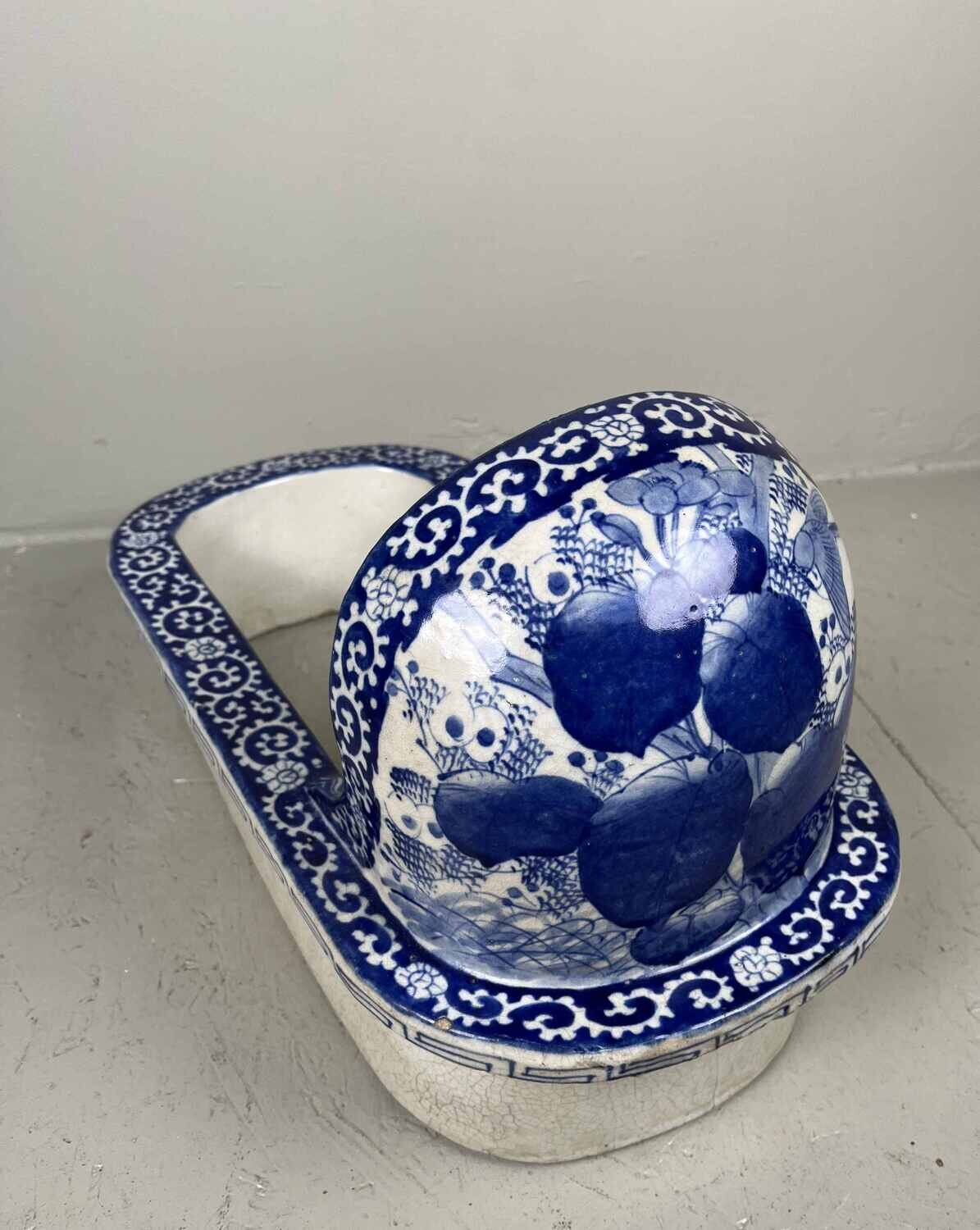 Oval Porcelain Benki Japan - Meiji period (1868-1912)