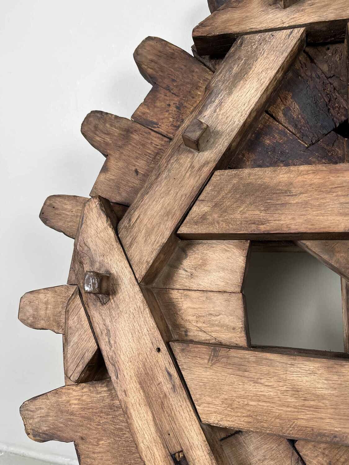 Groot Houten Tandwiel Japan