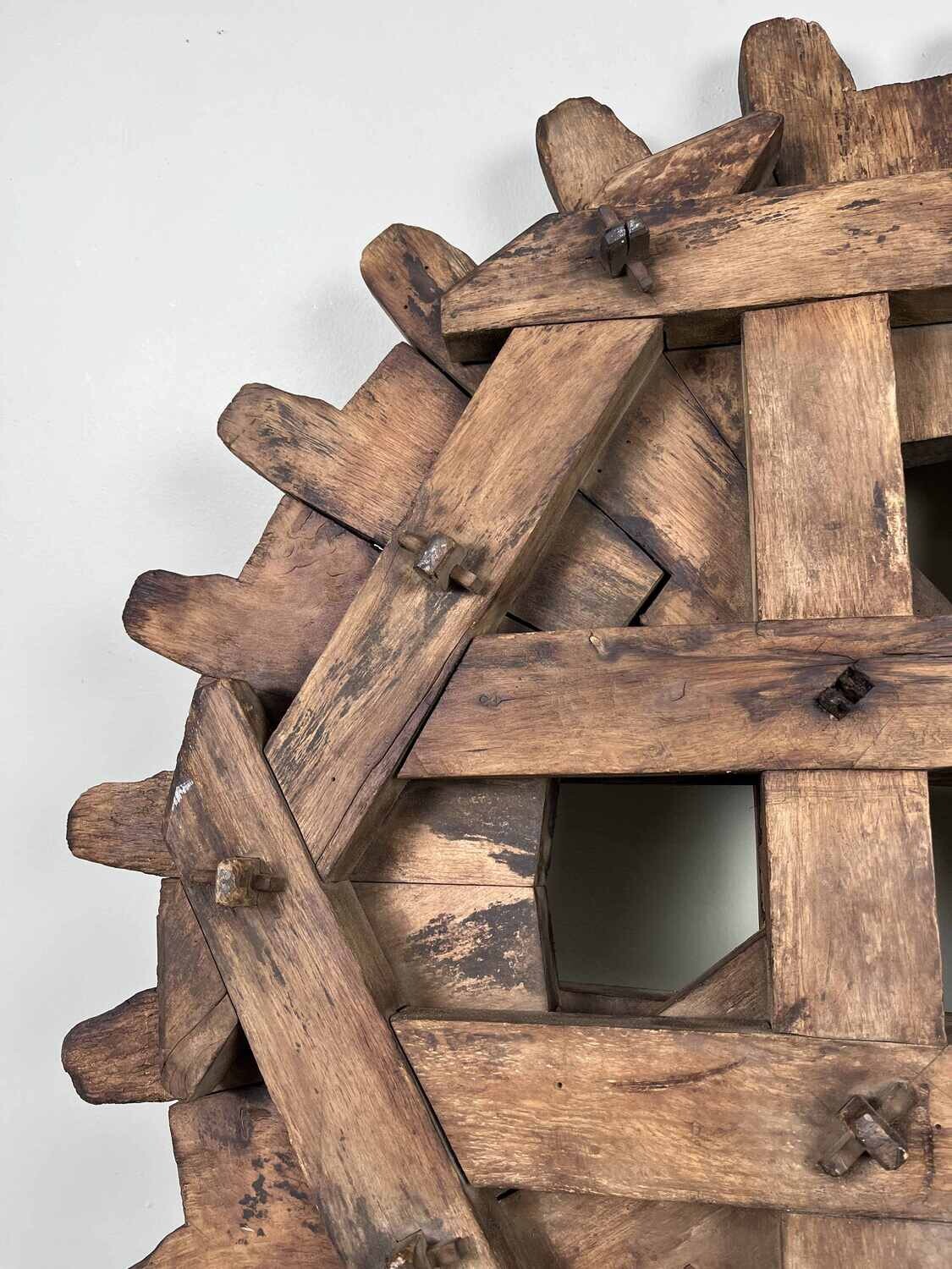 Groot Houten Tandwiel Japan