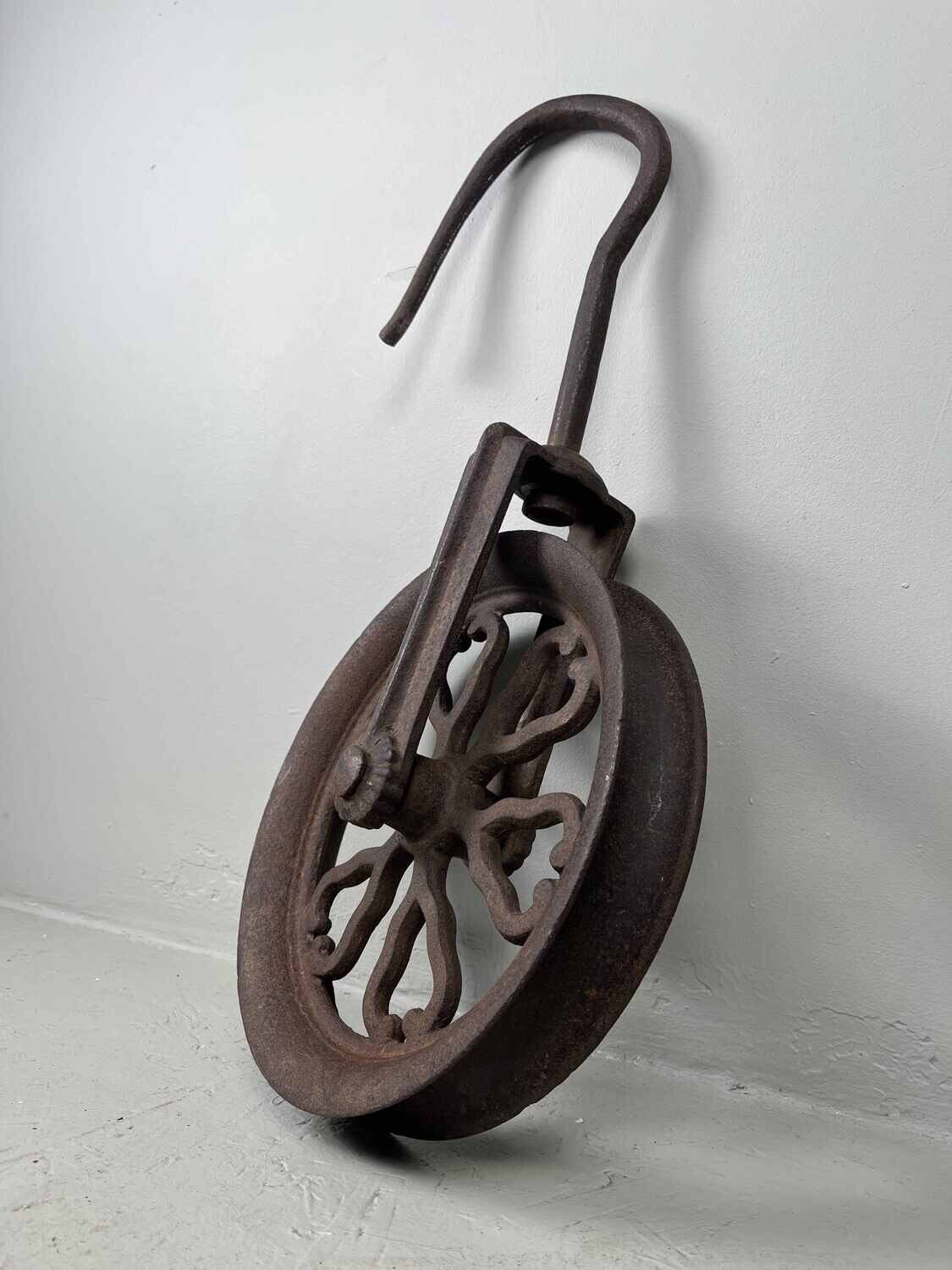 Metal antique pulley Japan Meiji era