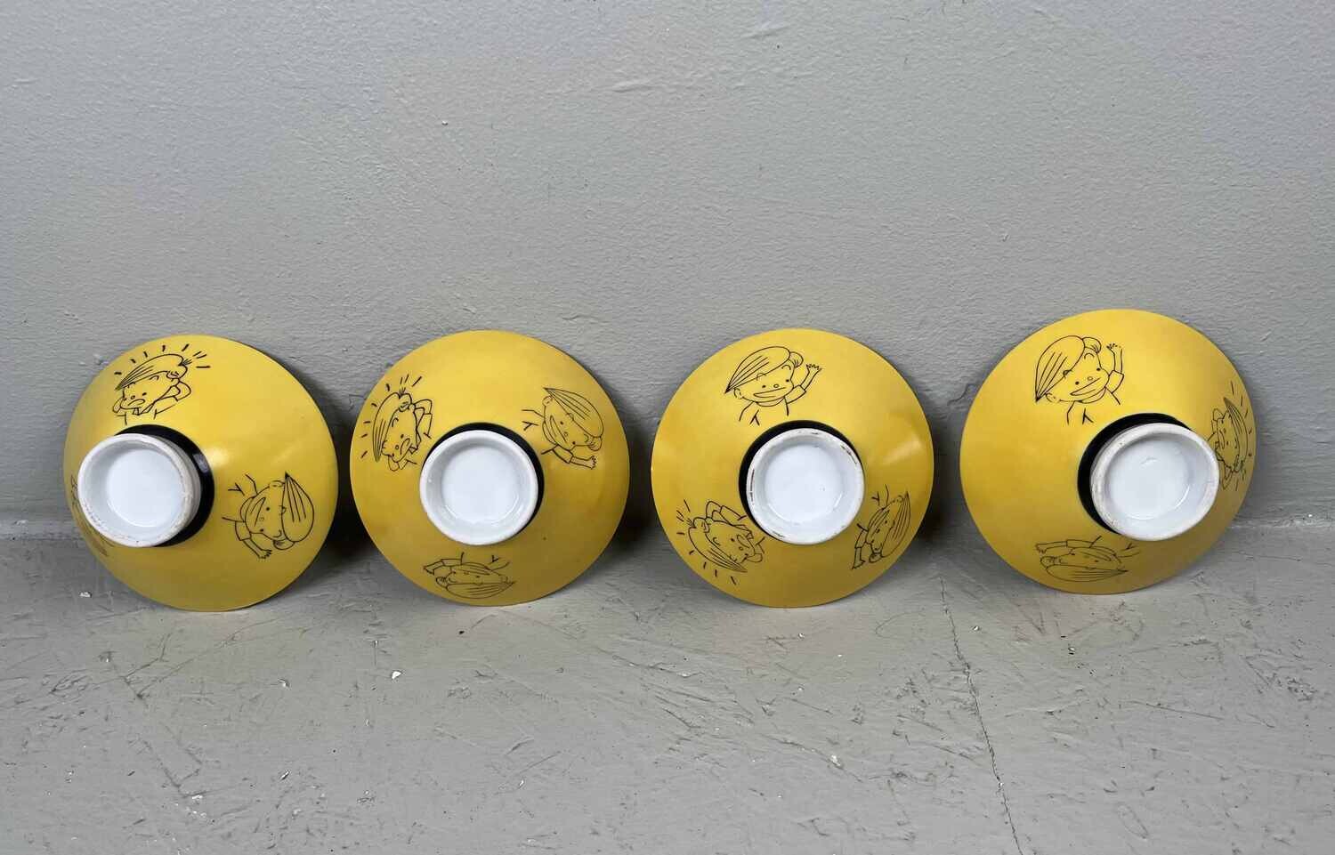 Set of 4 Vintage Rice Bowls