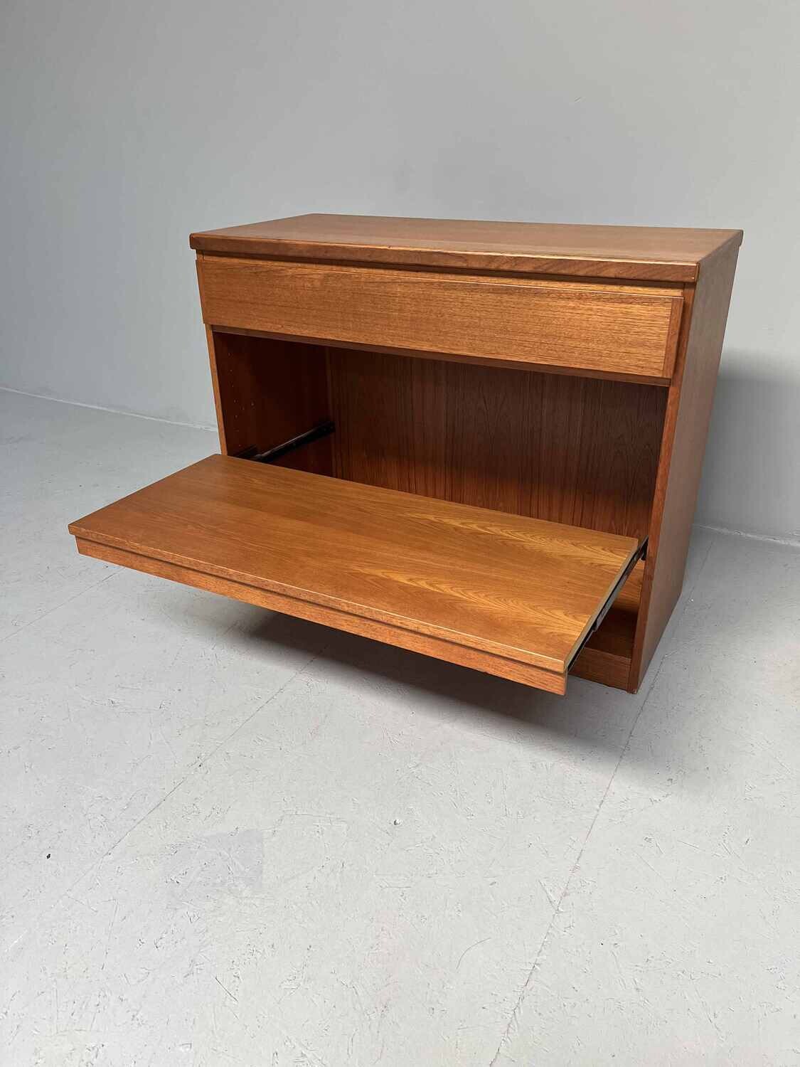 Vintage TV furniture Jun Omann Denmark Vintage TV furniture Jun Omann Denmark