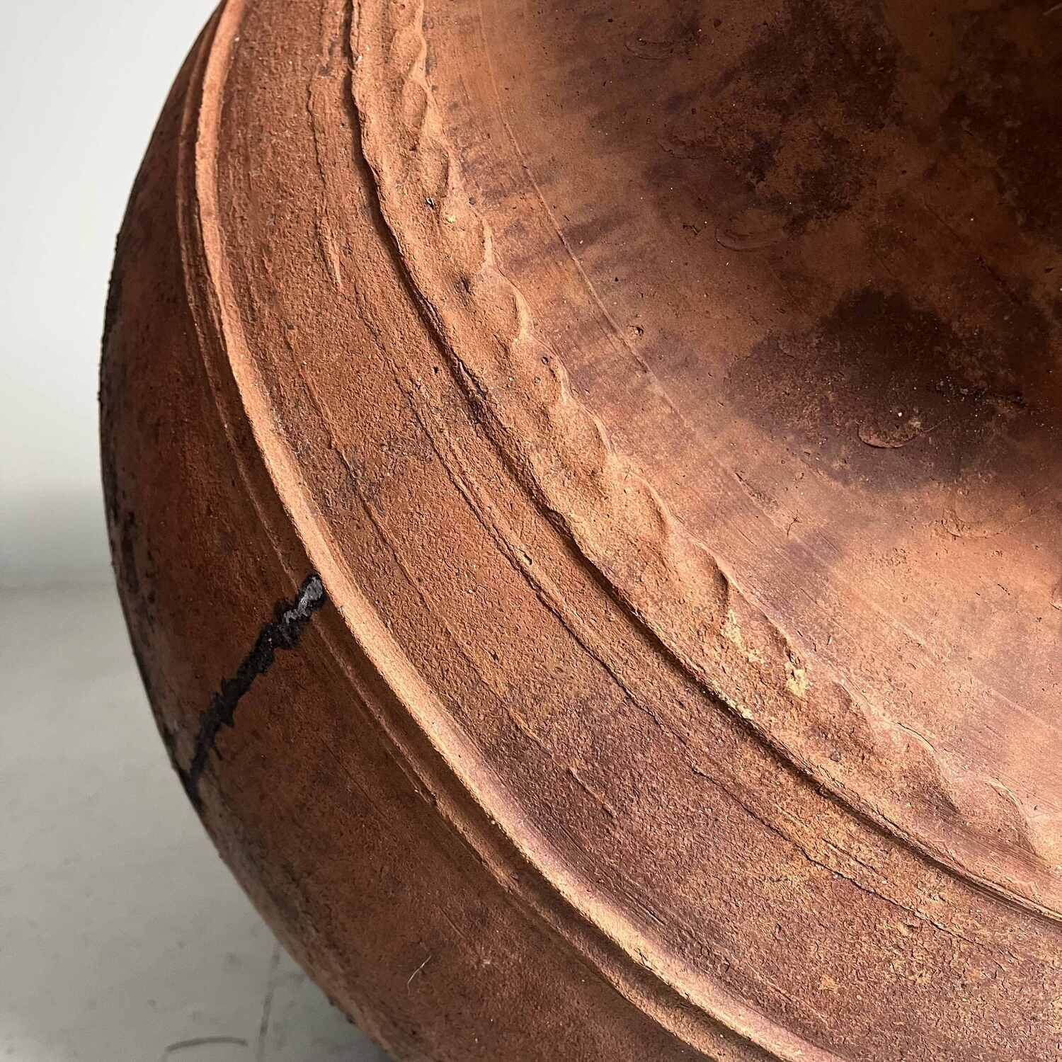 Oude Terracotta Olijfkruik Portugal