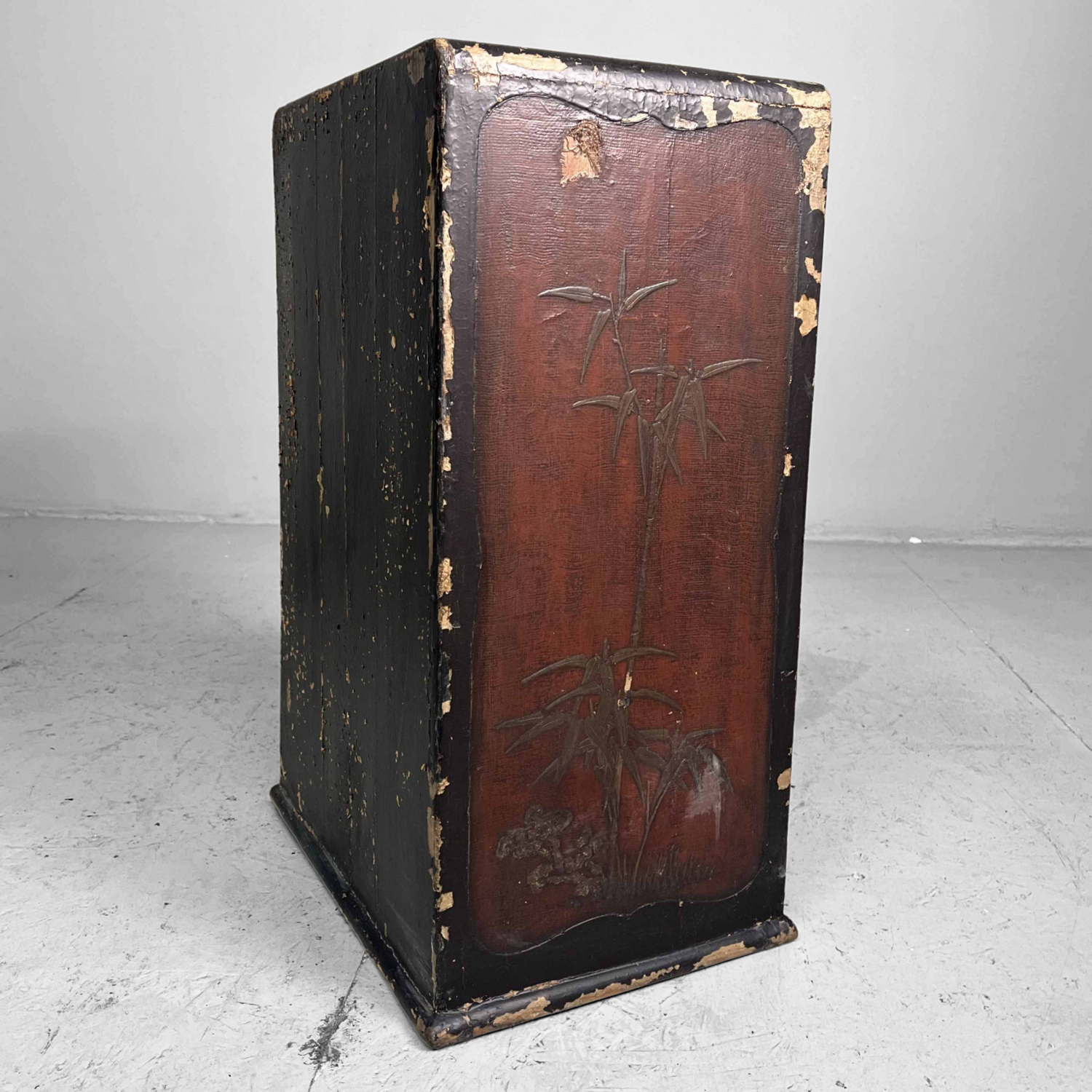 Antiek Japans Displaykastje met Lade - Edo-periode