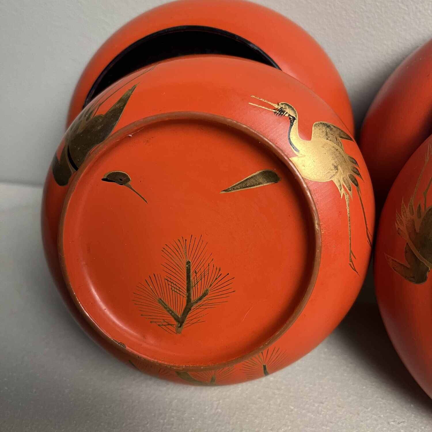 'Kraanvogel' Urushi Maki-e Set Rijstkommen Japan (1868-1912)