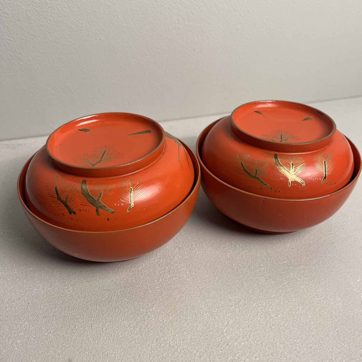'Kraanvogel' Urushi Maki-e Set Rijstkommen Japan (1868-1912)