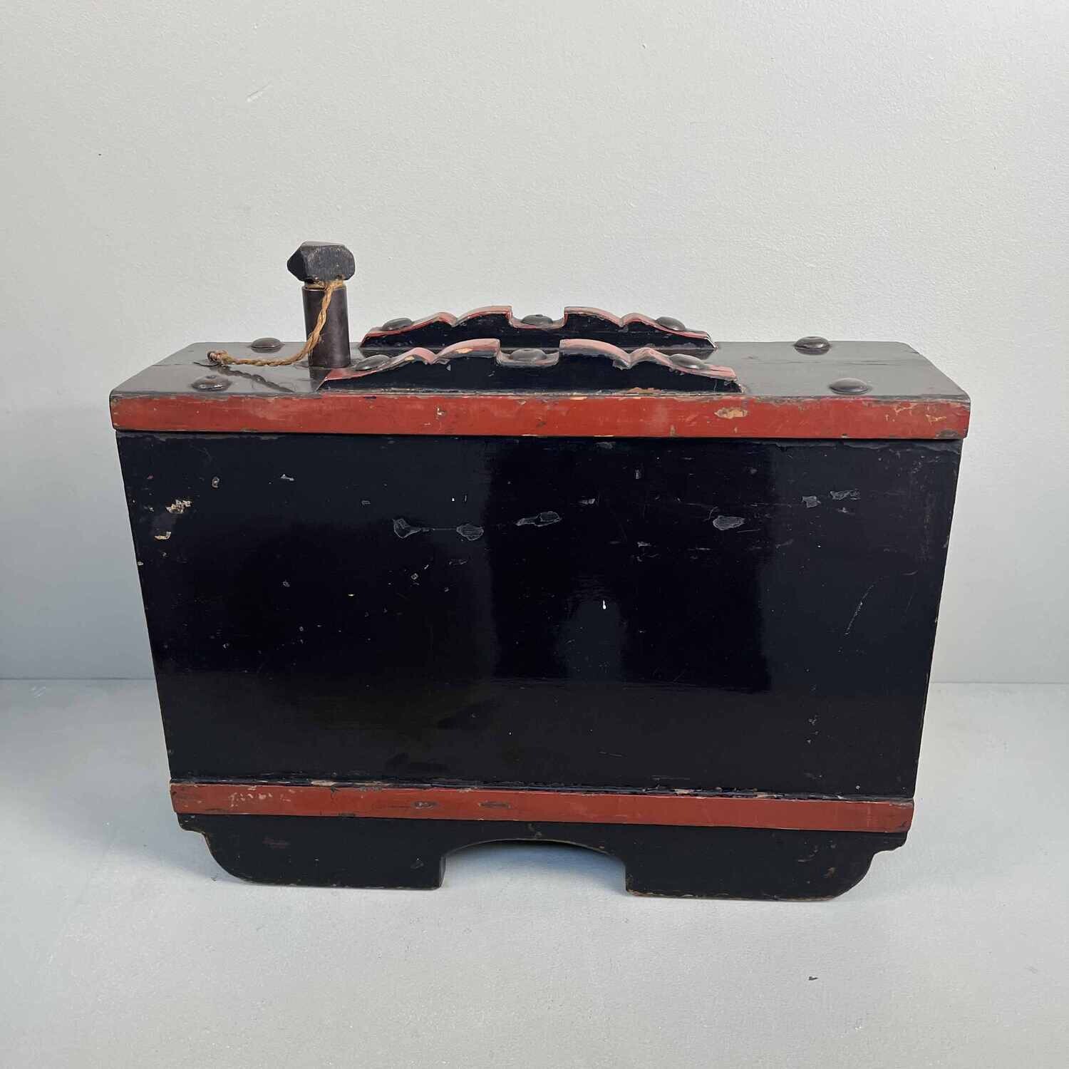 Sake Finger Barrel Sashidaru Japan (1603-1868)