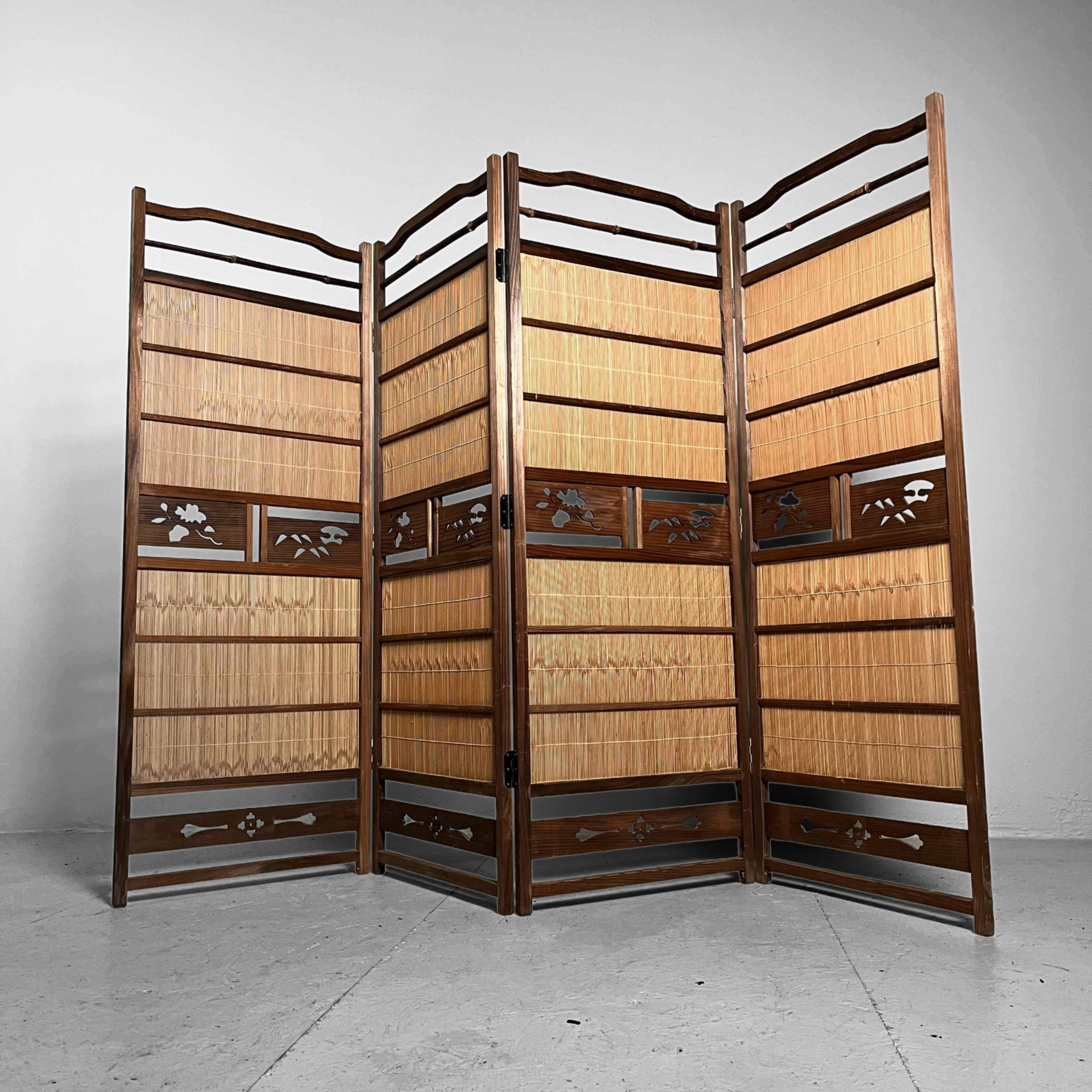 Sudare Chamber Screen 簾, Shōwa, Japan.