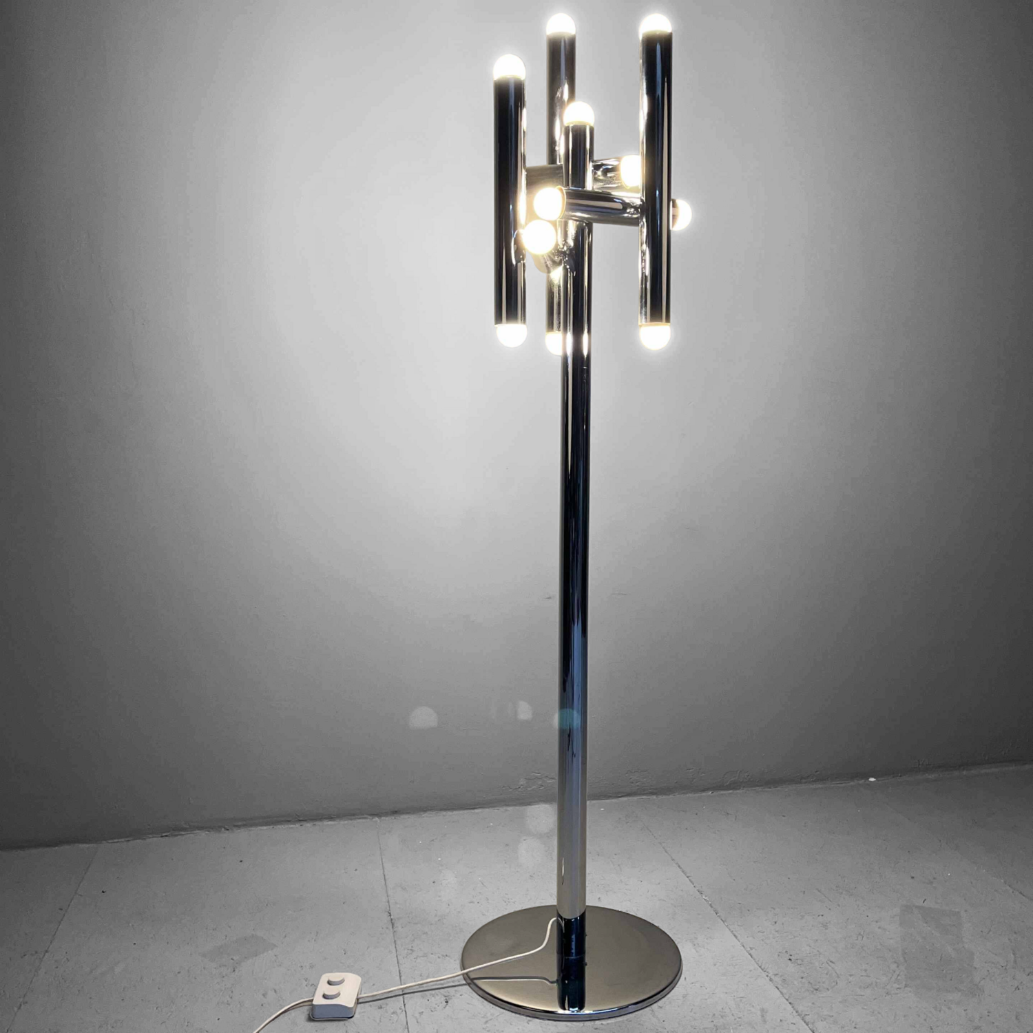 Buisvormige Chrome Design Vloerlamp, Italy