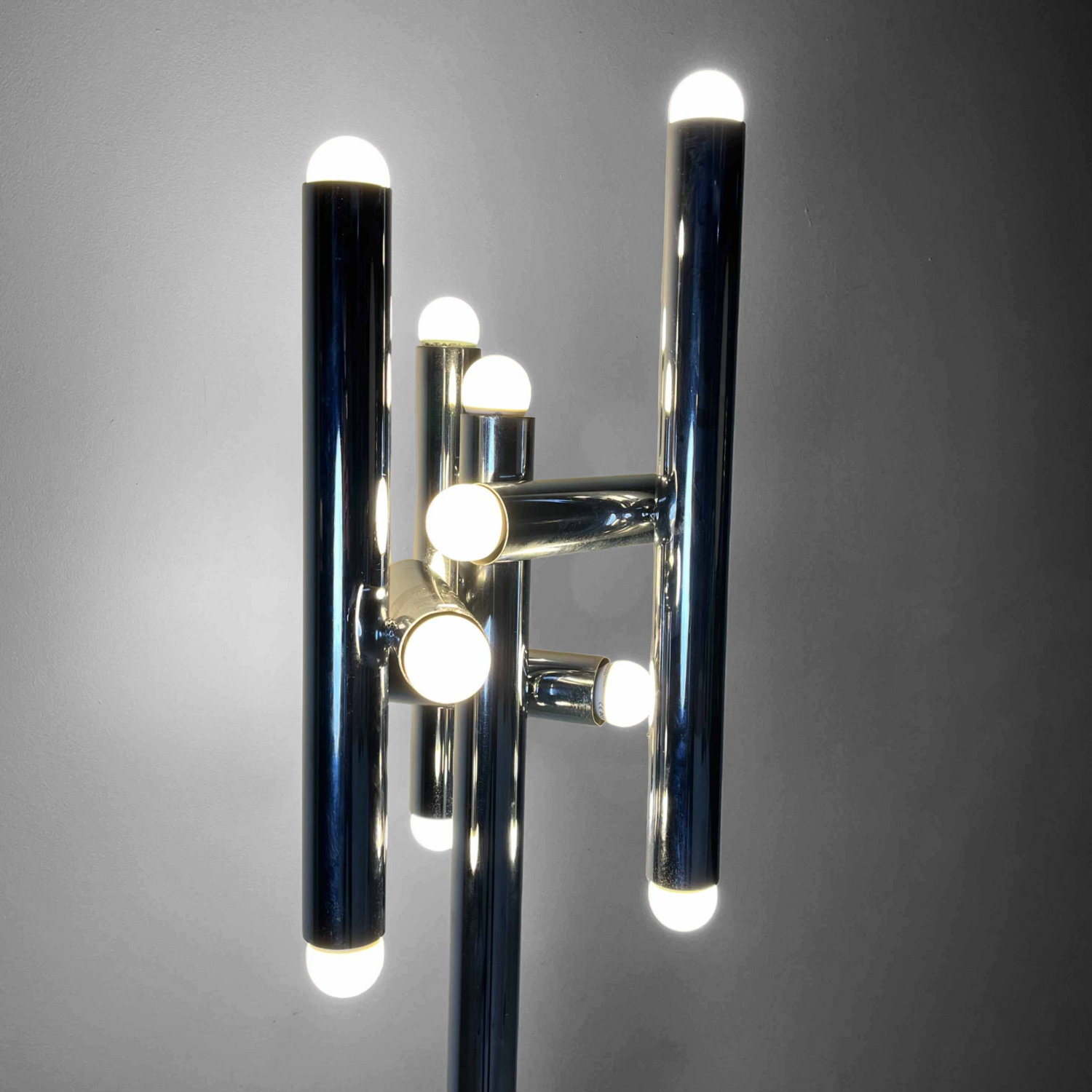 Buisvormige Chrome Design Vloerlamp, Italy