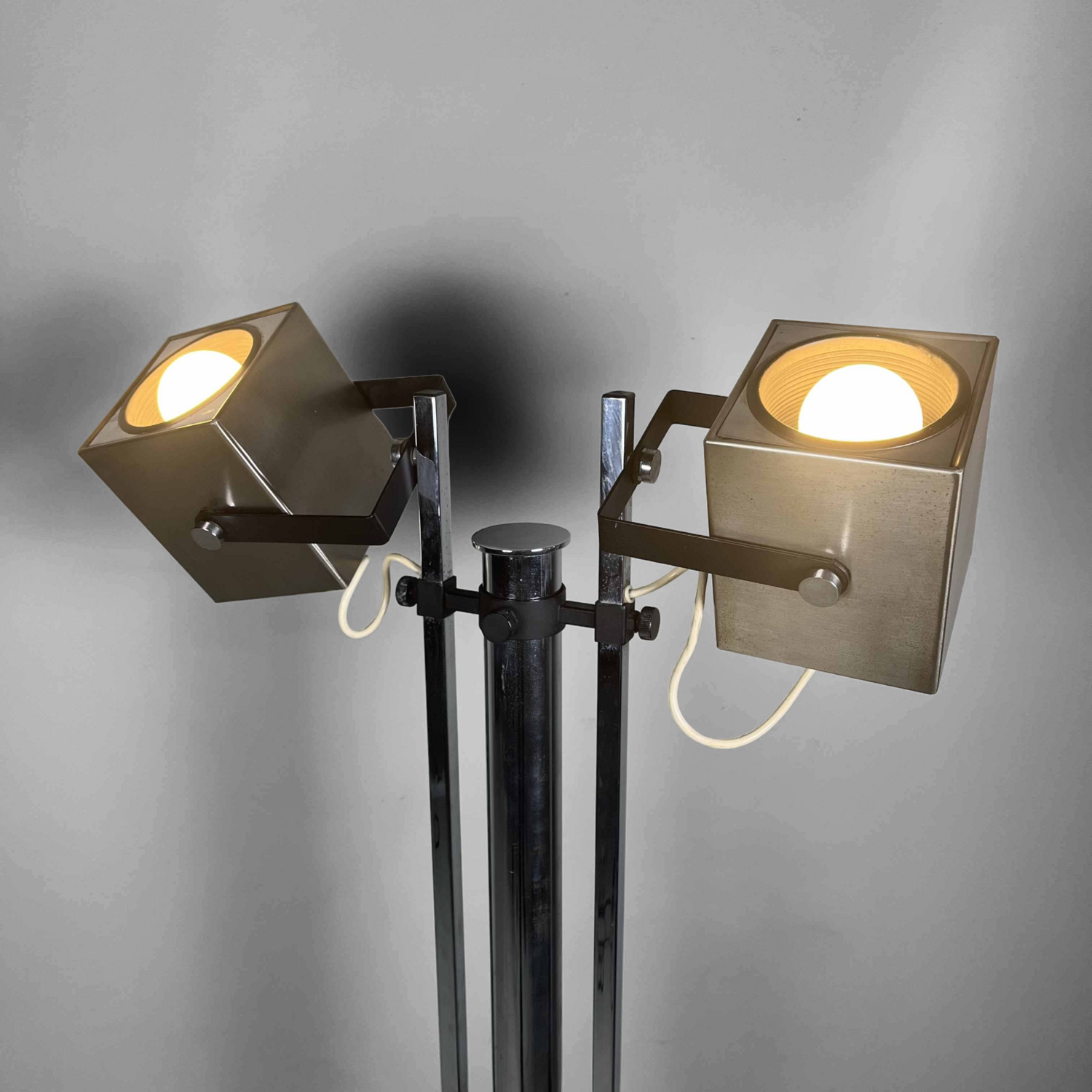 Adjustable Mid Century Floor Lamp by Pat Hoffman for Lucitalia, 70s