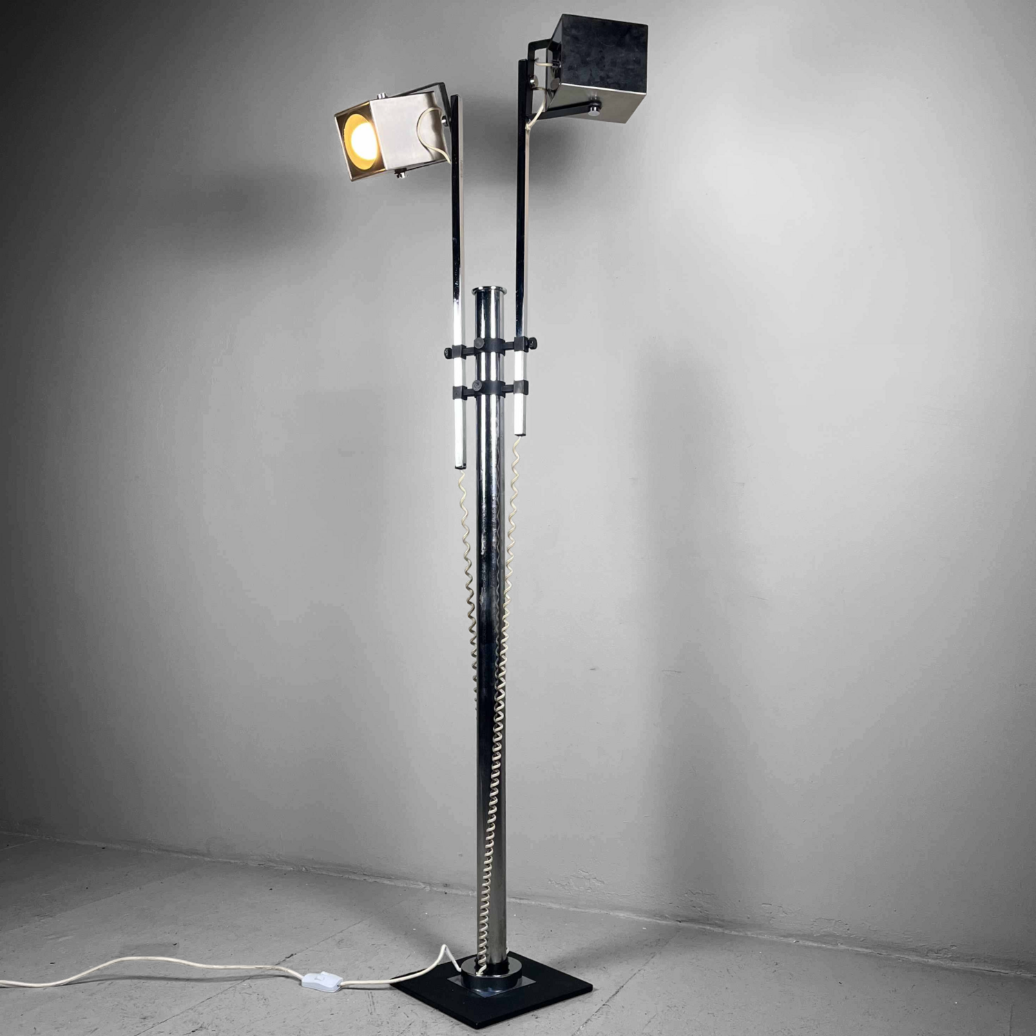 Adjustable Mid Century Floor Lamp by Pat Hoffman for Lucitalia, 70s