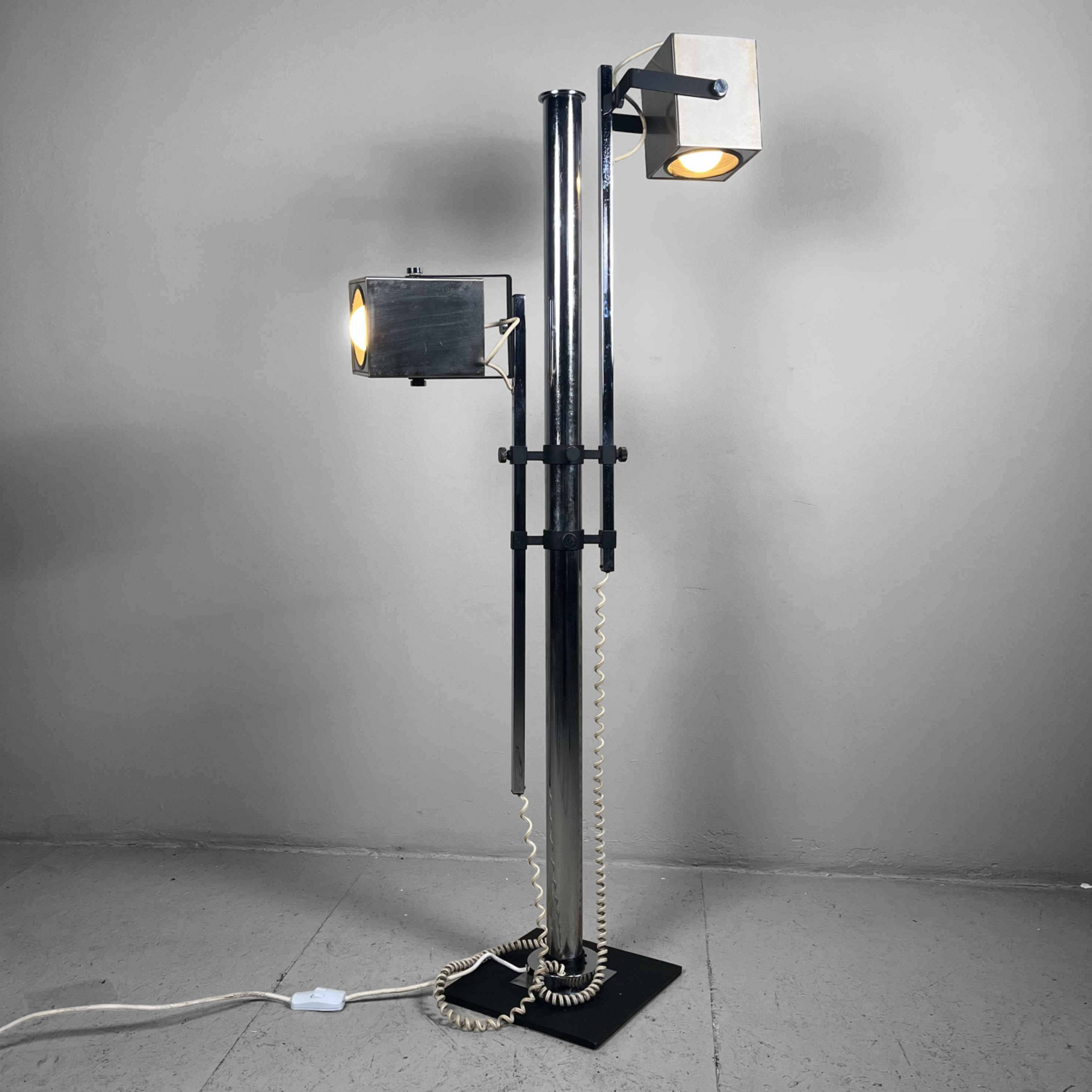 Adjustable Mid Century Floor Lamp by Pat Hoffman for Lucitalia, 70s