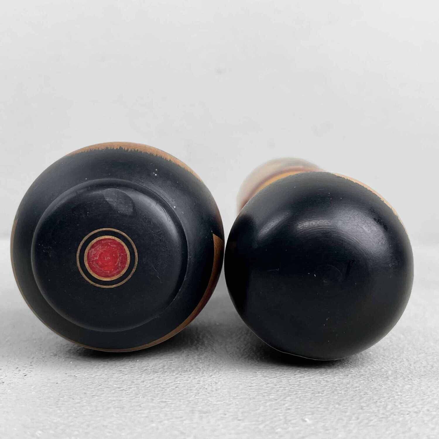 Tsugaru familie dento vintage kokeshi door Abo Masafumi