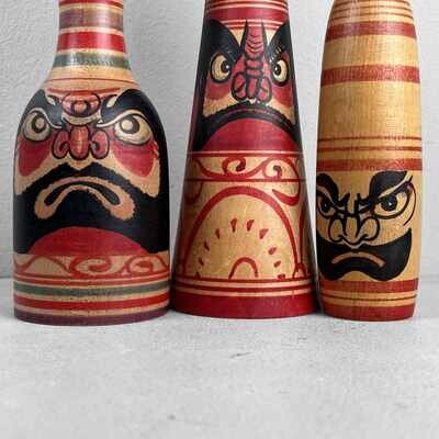 Tsugaru family dento vintage kokeshi by Mauri Senzo and Shimazu Seiichi