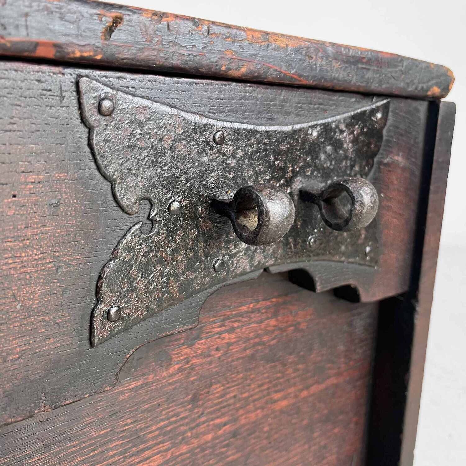 Antique Saisenbako (賽銭箱) Temple Sacrificial Block Japan Meiji-era