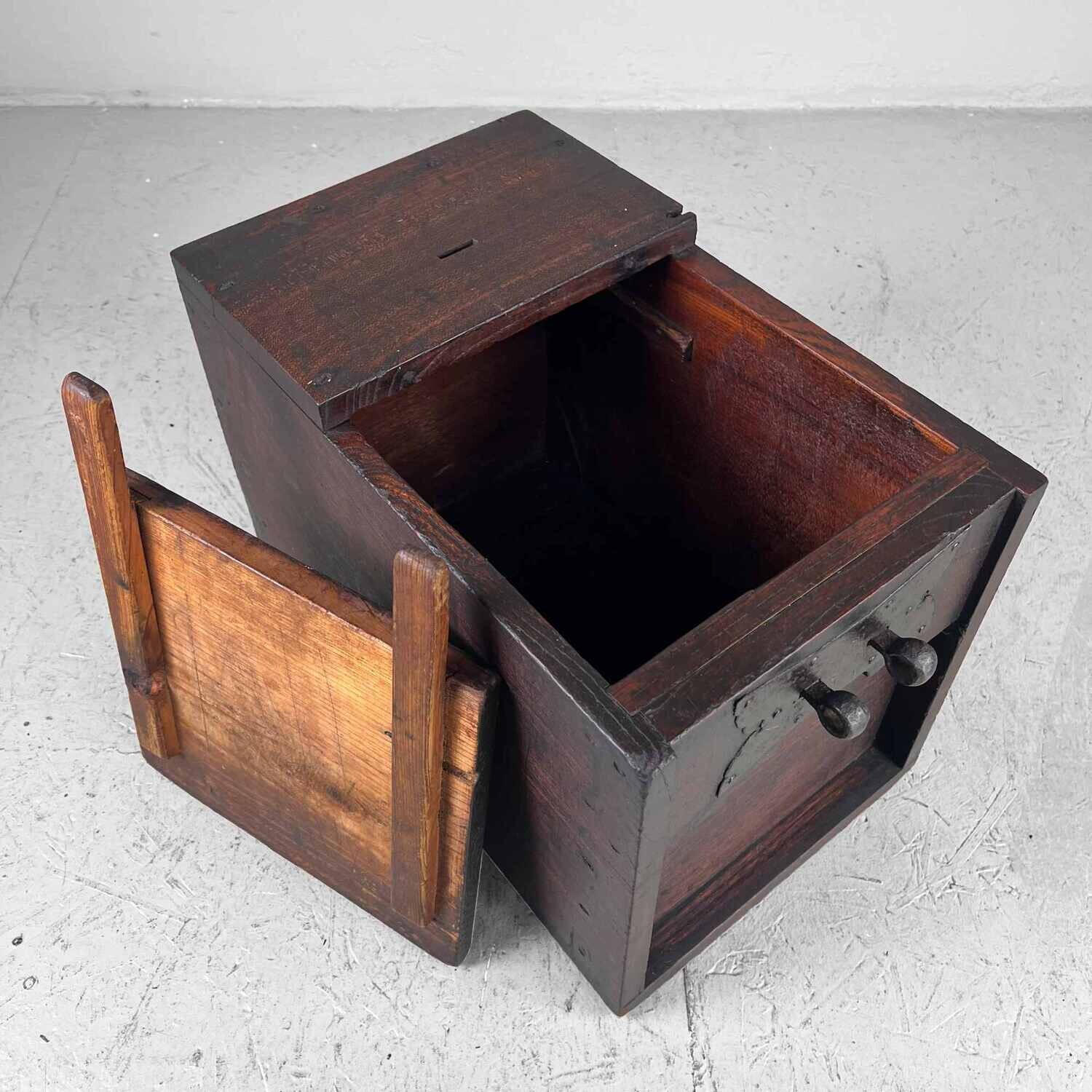 Antique Saisenbako (賽銭箱) Temple Sacrificial Block Japan Meiji-era