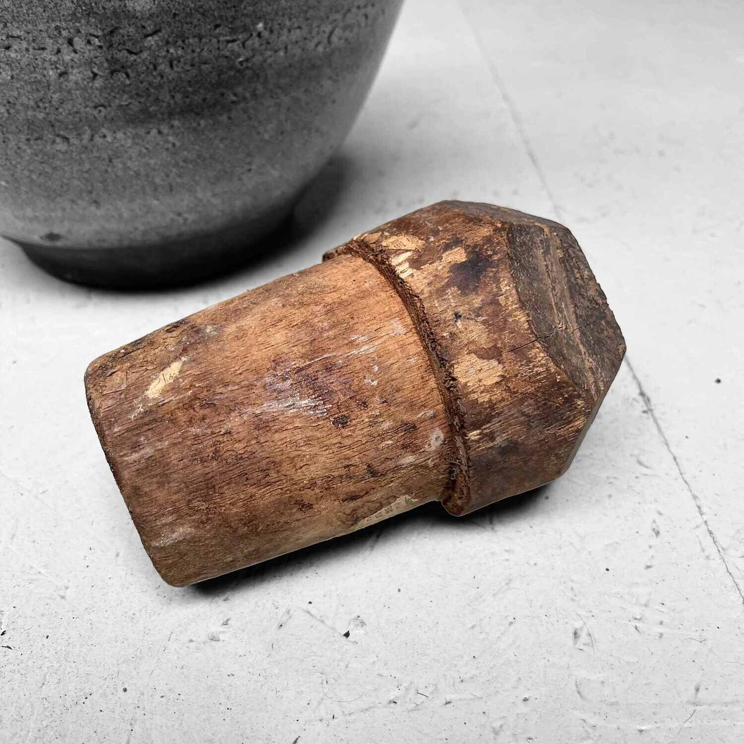 Naturally glazed Shigaraki Tsubo, Shōwa period, Japan