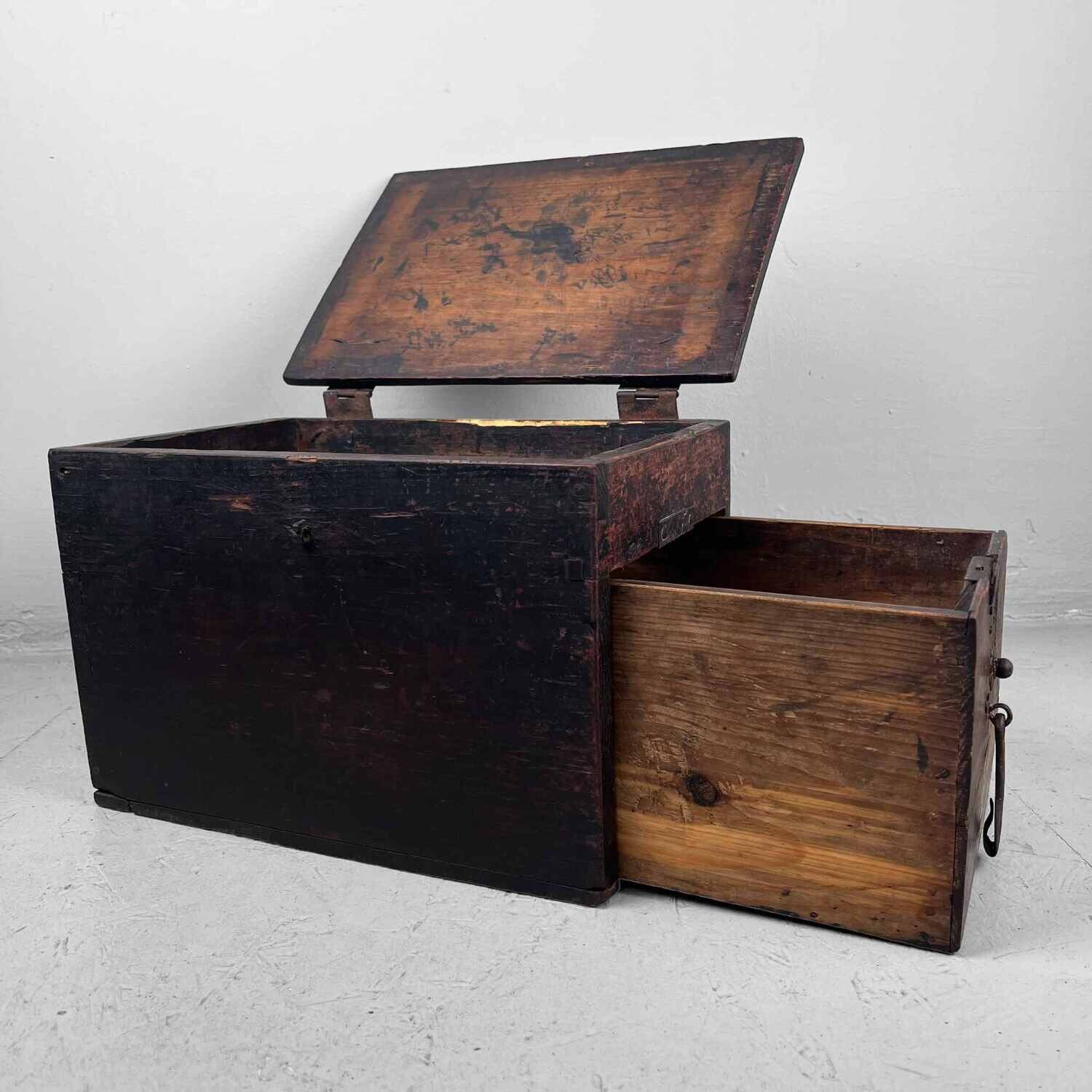 Antique Kake-suzuri (懸硯) Meiji era Japan