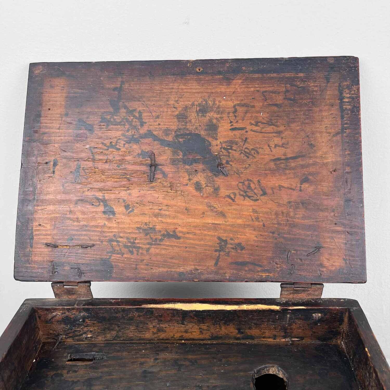 Antique Kake-suzuri (懸硯) Meiji era Japan