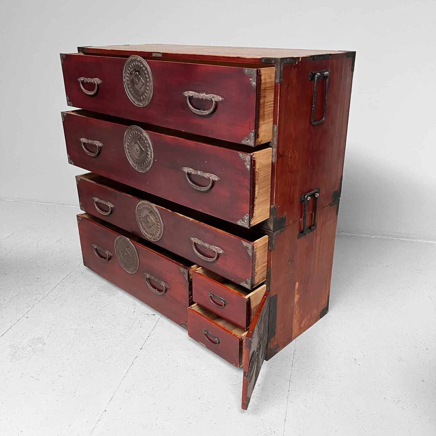 Large Nihonmatsu 二本松 Chest of Drawers Japan Meiji (1868-1912)