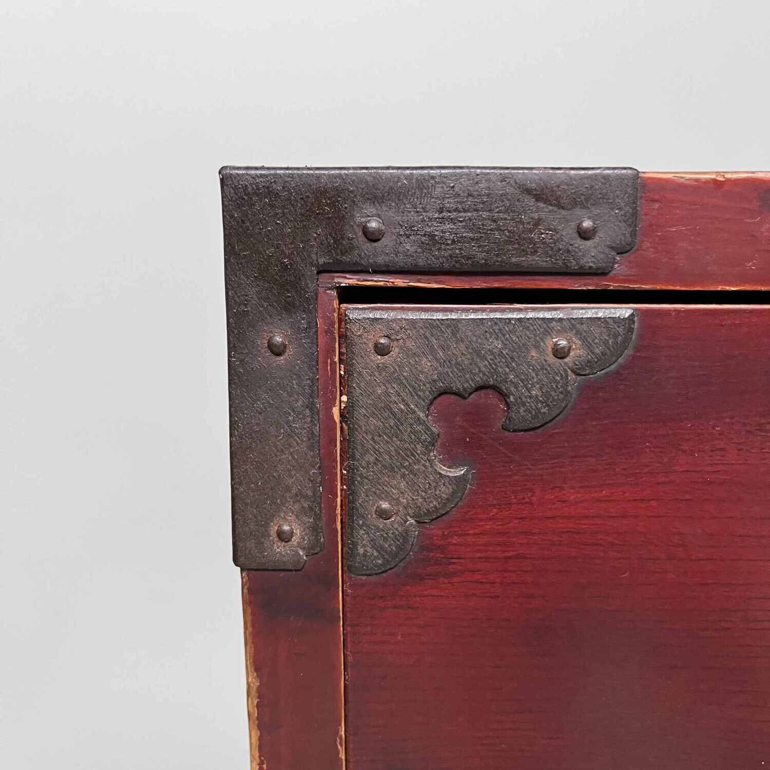 Large Nihonmatsu 二本松 Chest of Drawers Japan Meiji (1868-1912)