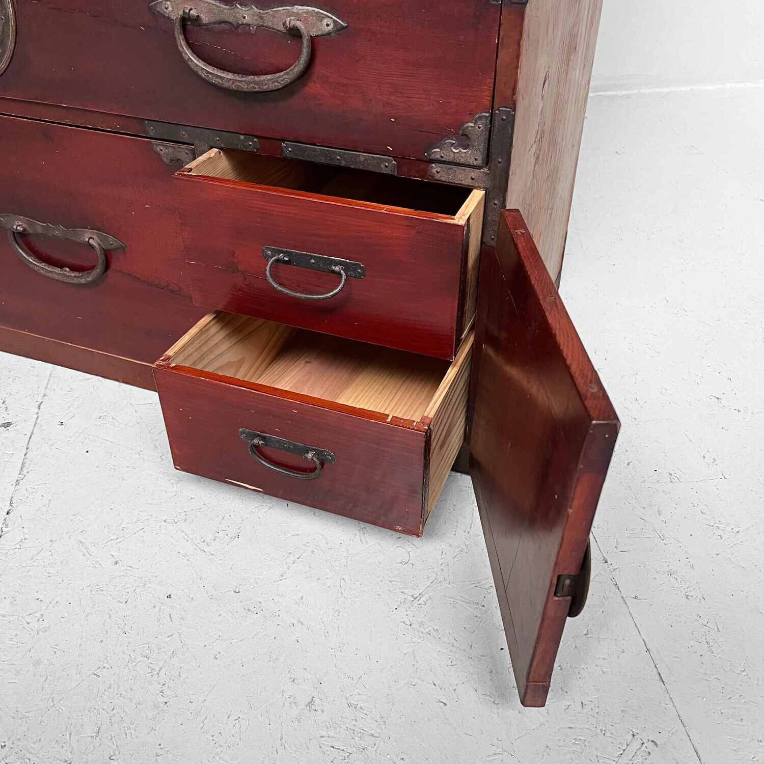 Large Nihonmatsu 二本松 Chest of Drawers Japan Meiji (1868-1912)