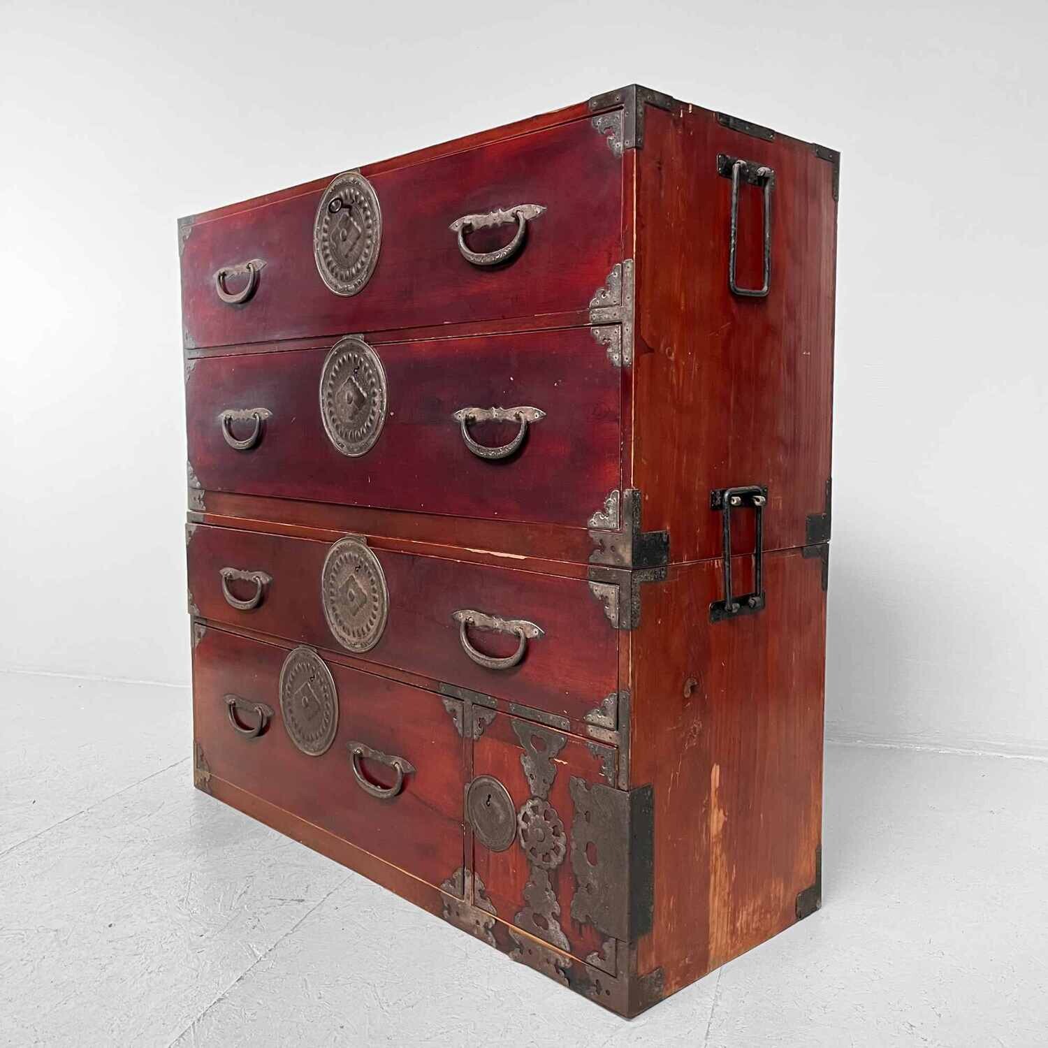 Large Nihonmatsu 二本松 Chest of Drawers Japan Meiji (1868-1912)