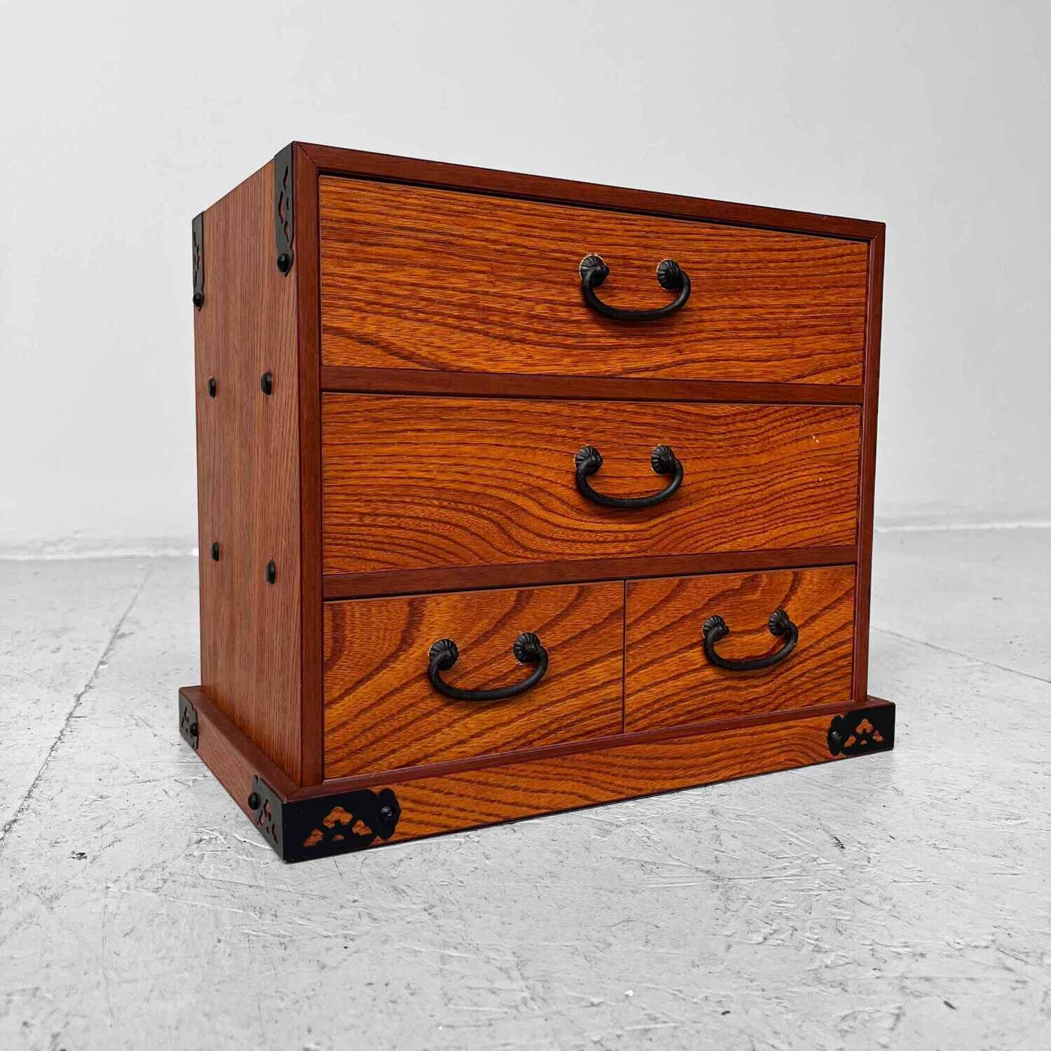 Haribako, Japans Ladekastje, jaren '90.