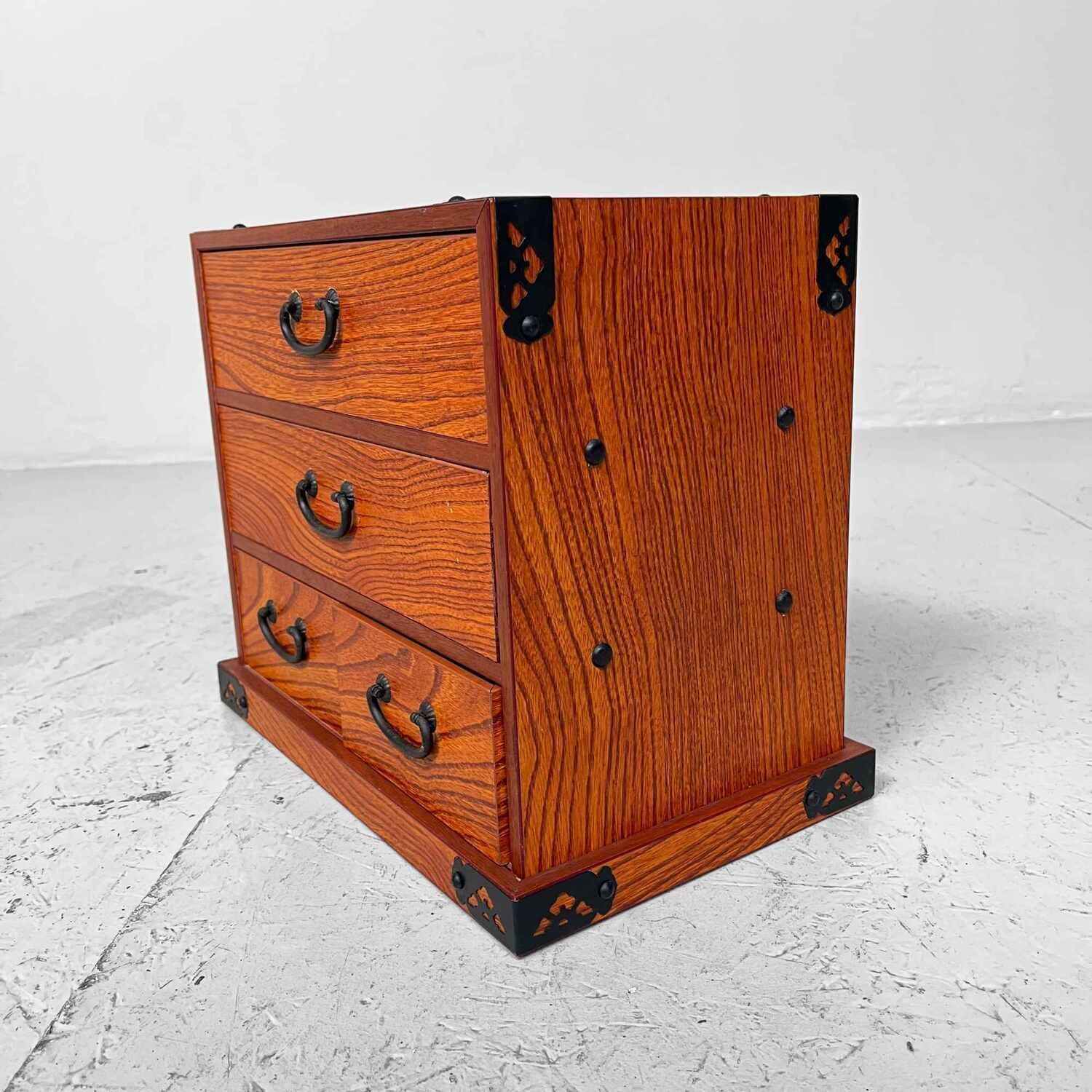 Haribako, Japans Ladekastje, jaren '90.